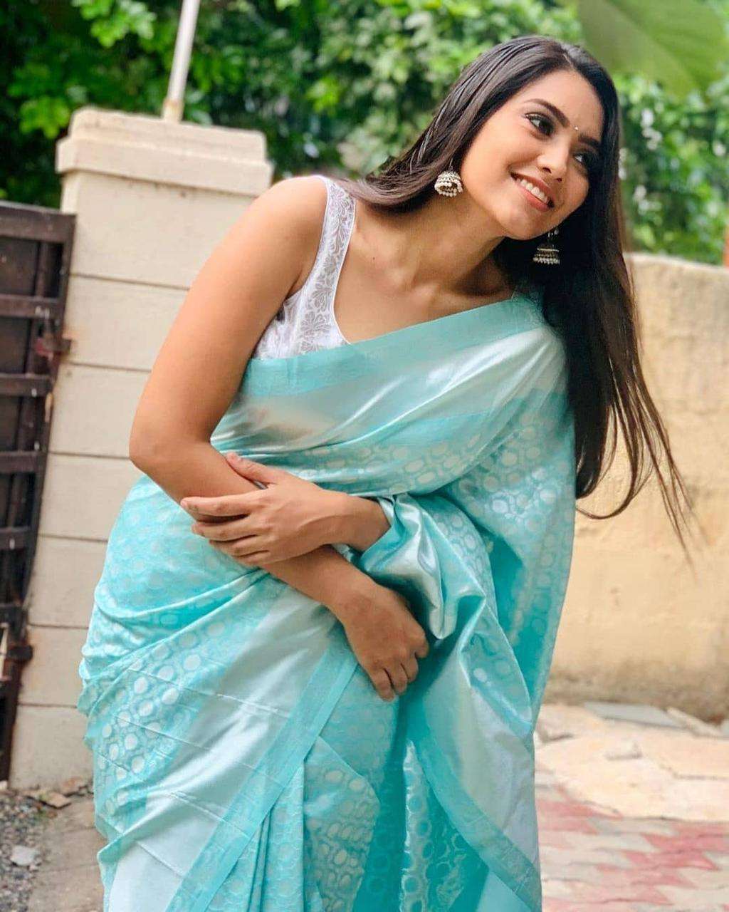 Beautiful Firozi Silk Saree With Outstanding Blouse