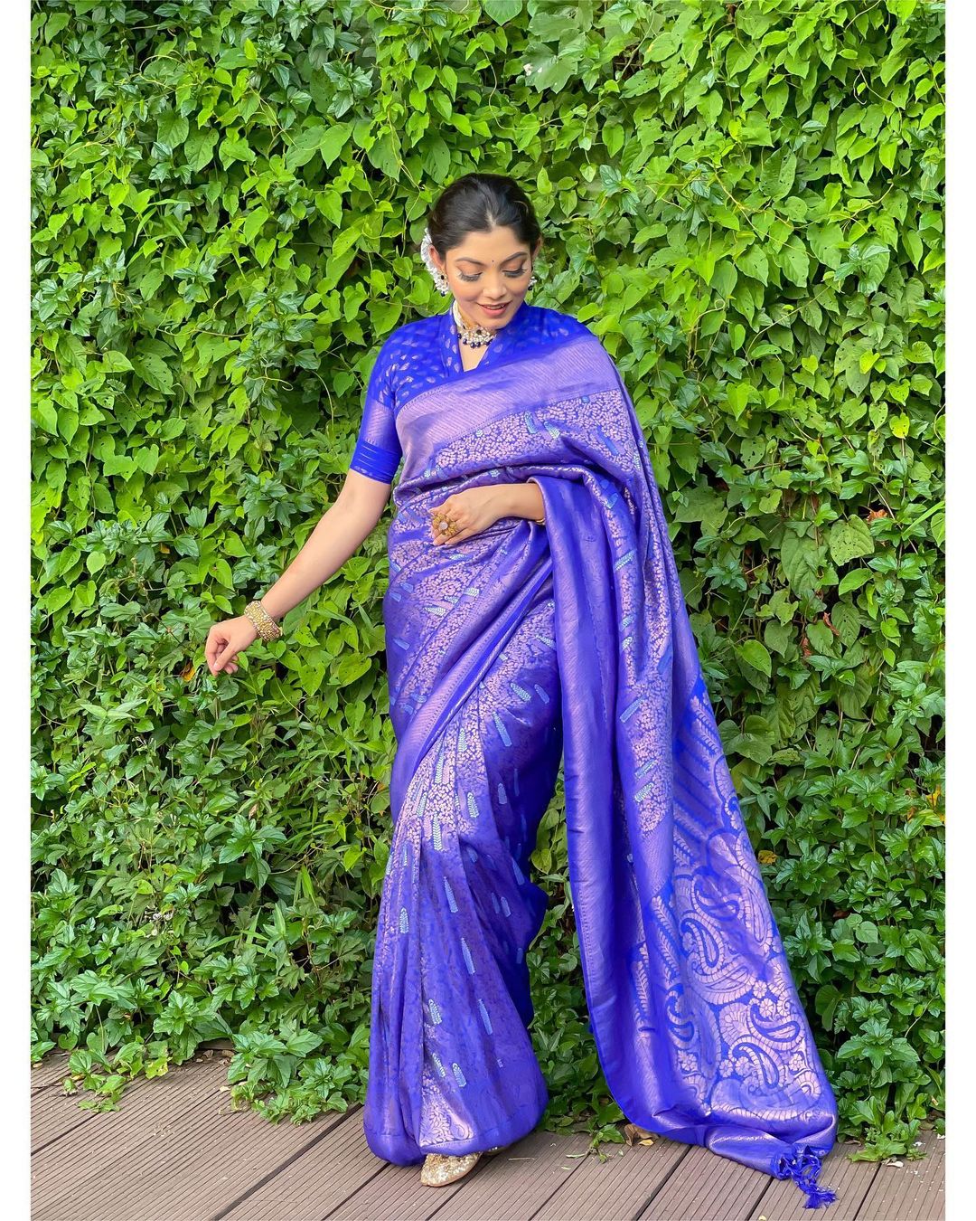 Dissemble Blue Soft Silk Saree With Beleaguer Blouse Piece
