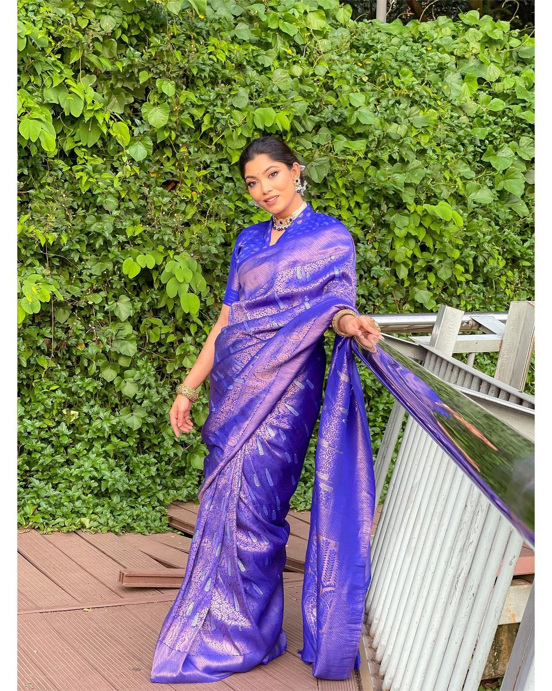 Dissemble Blue Soft Silk Saree With Beleaguer Blouse Piece