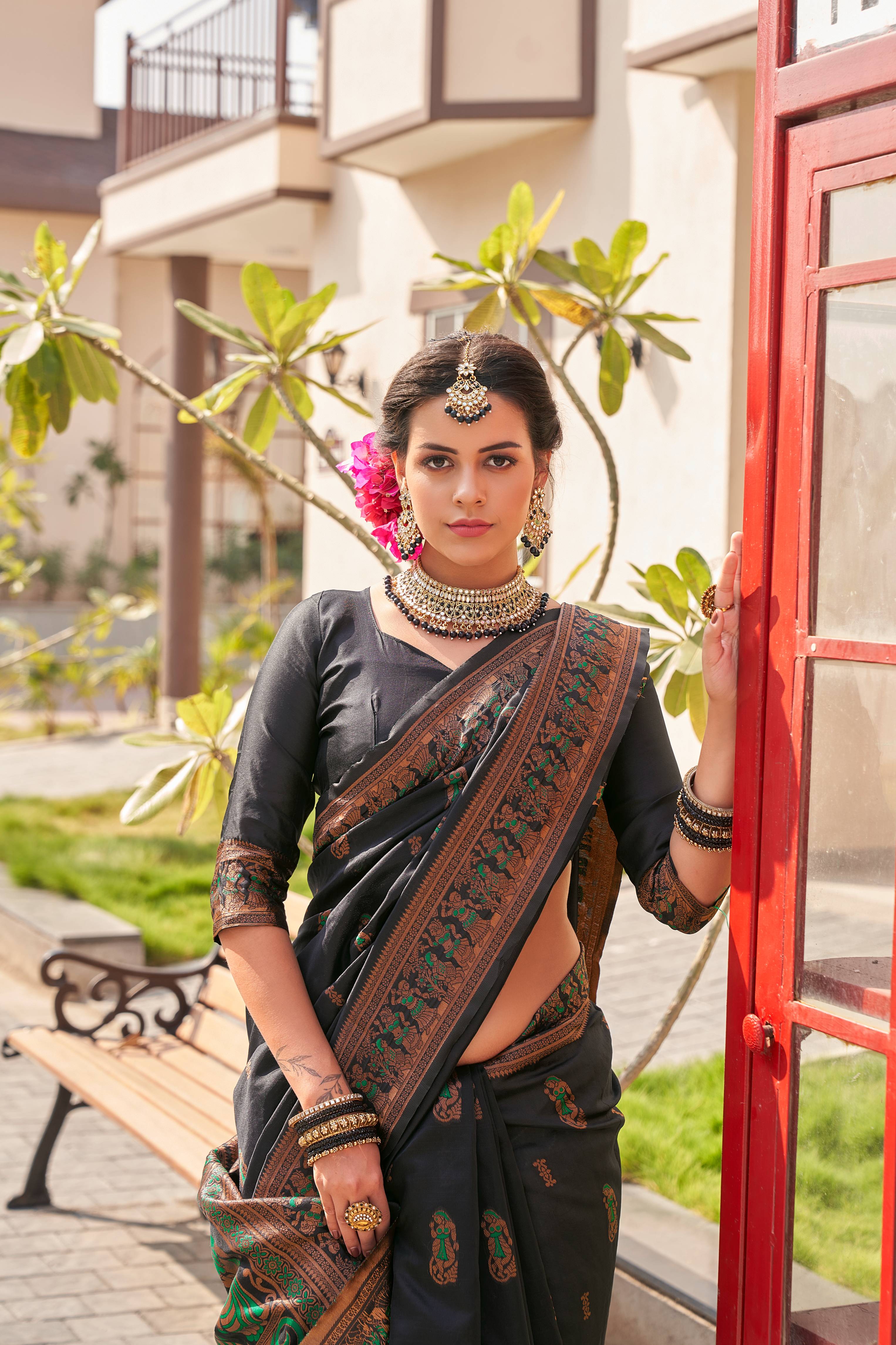Dalliance Black Soft Silk Saree With Chatoyant Blouse Piece