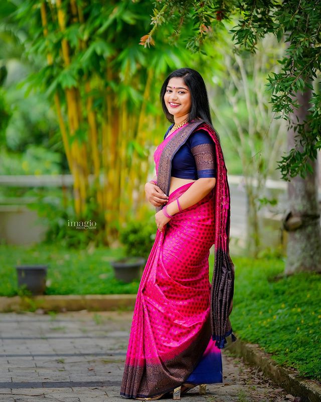Opulent Pink Soft Silk Saree With Effervescent Blouse Piece