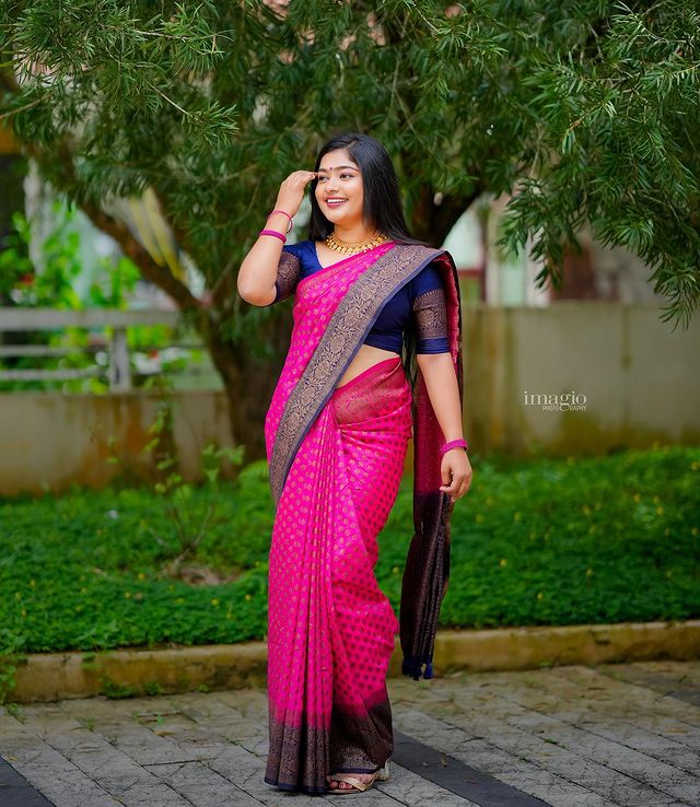 Opulent Pink Soft Silk Saree With Effervescent Blouse Piece