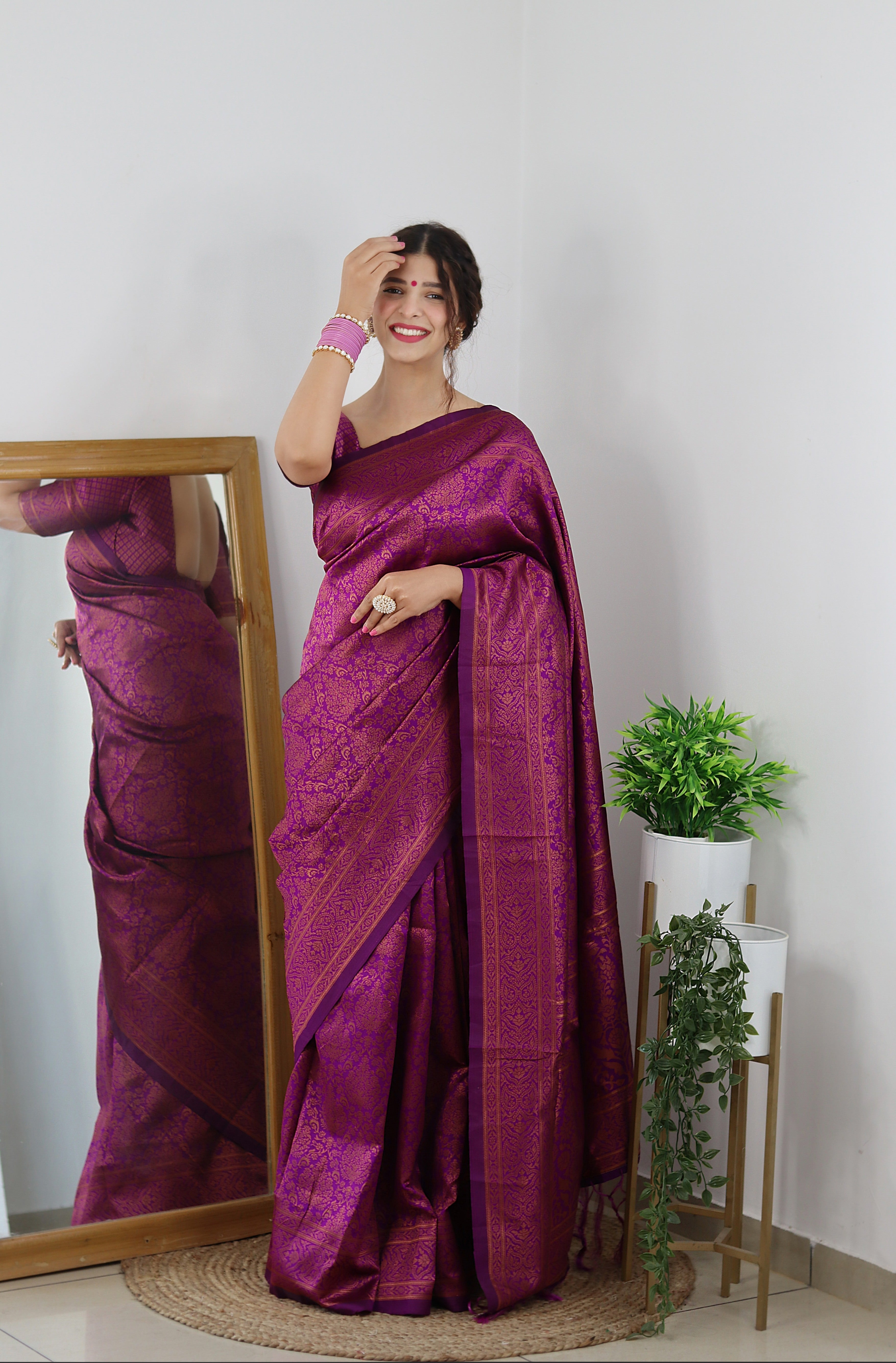 Delectable Purple Soft Silk Saree With Felicitous Blouse Piece