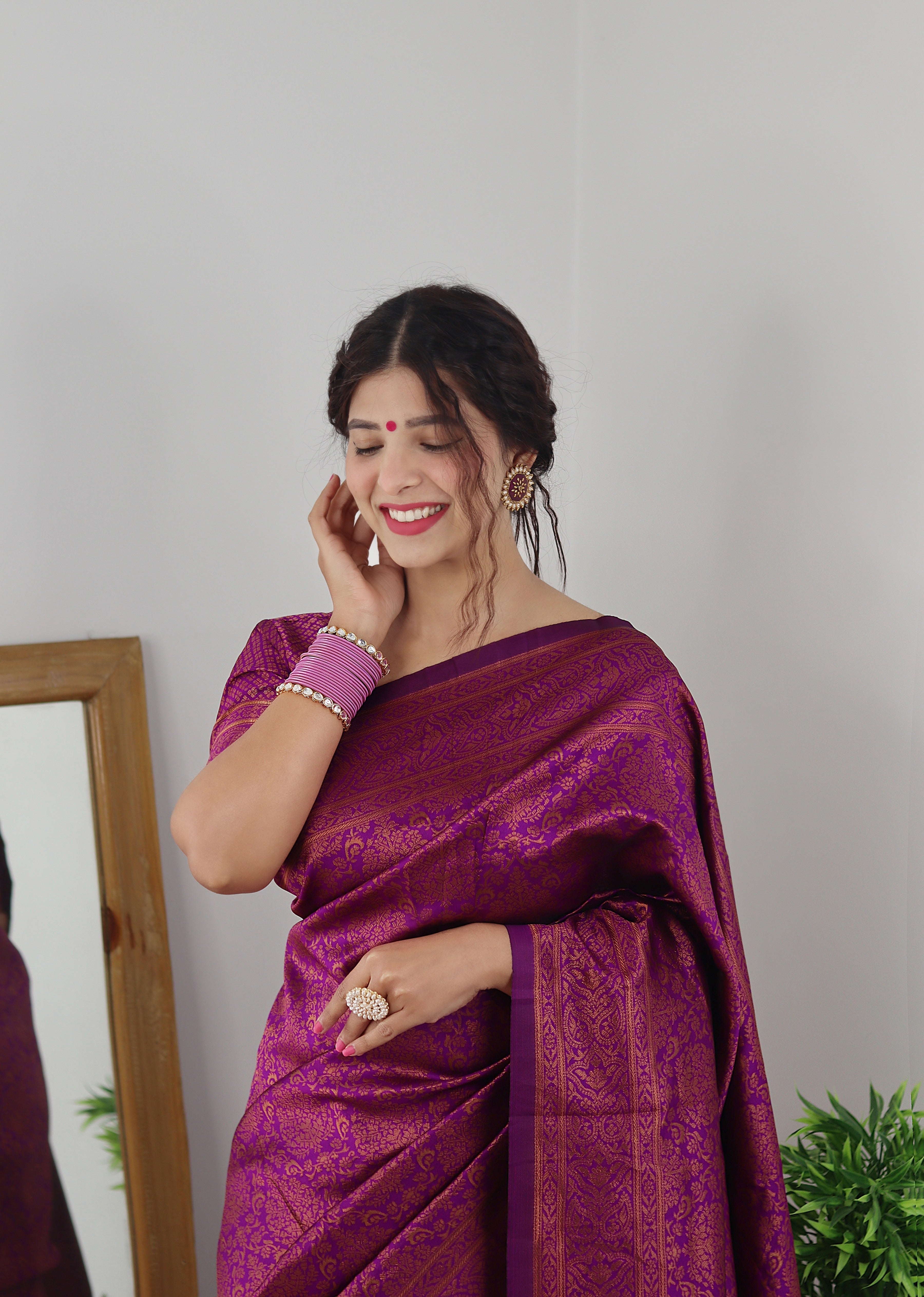 Delectable Purple Soft Silk Saree With Felicitous Blouse Piece