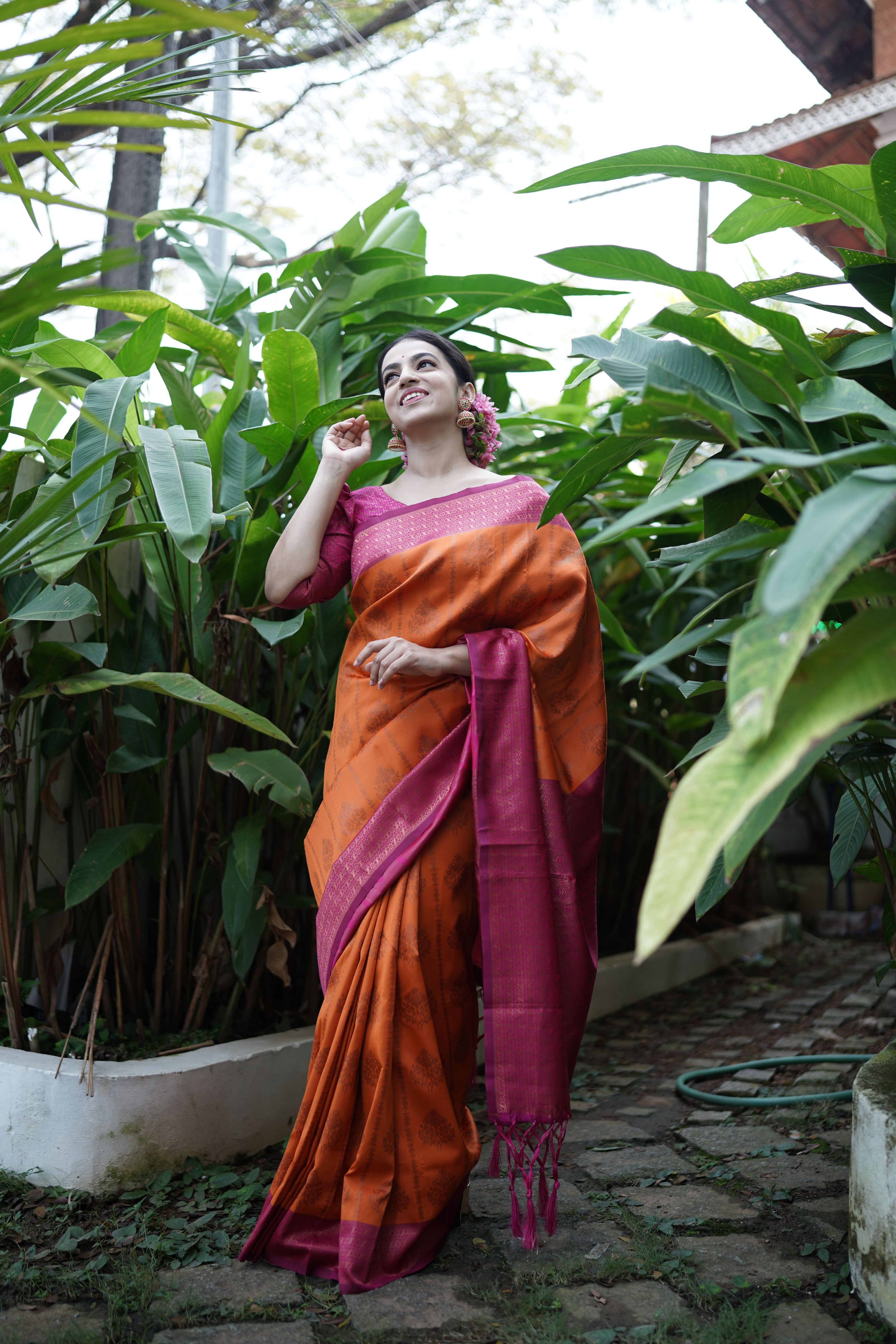 Alluring Orange Banarasi Silk Saree With Caressing Blouse Piece