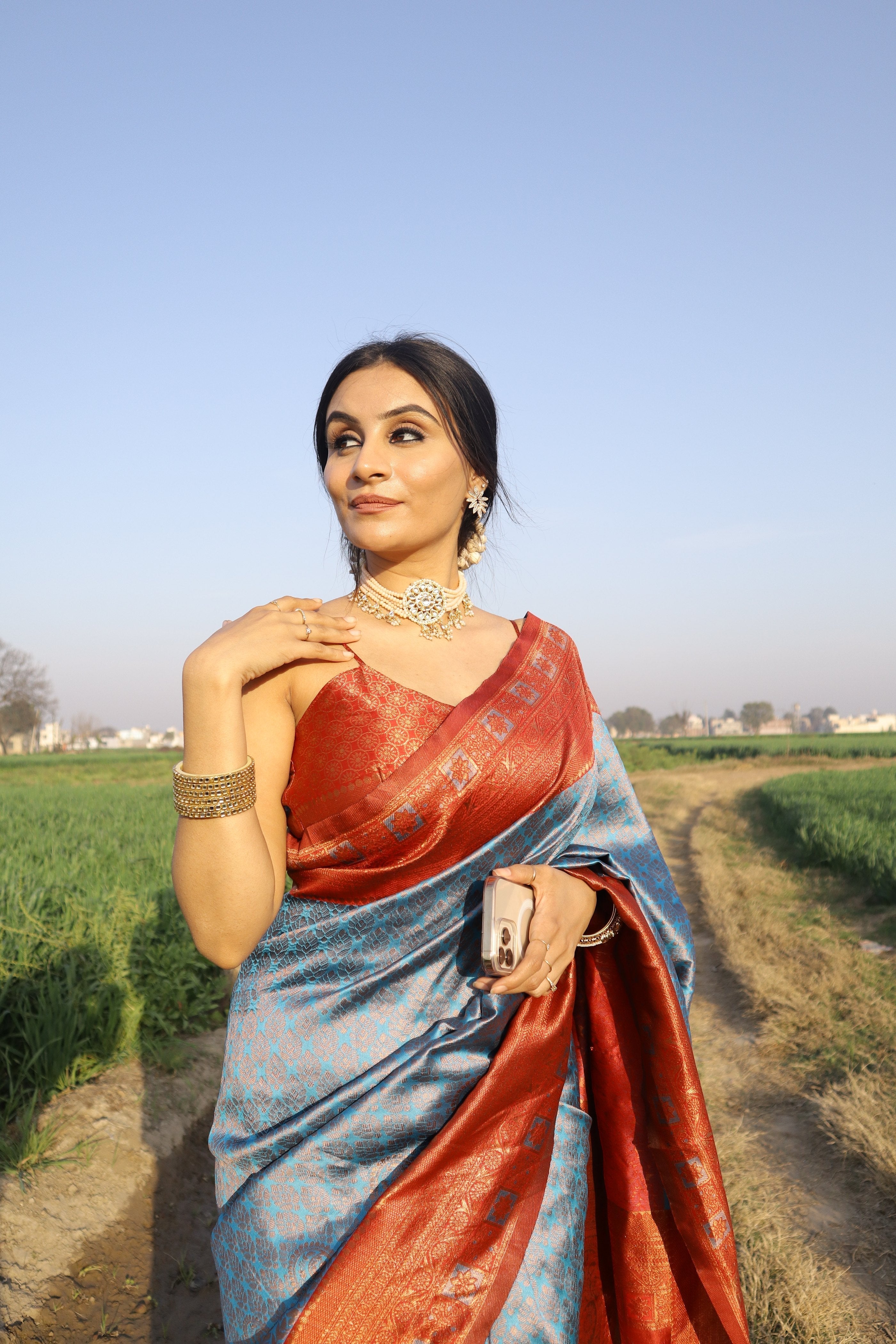 Refreshing Grey Soft Silk Saree With Invaluable Blouse Piece