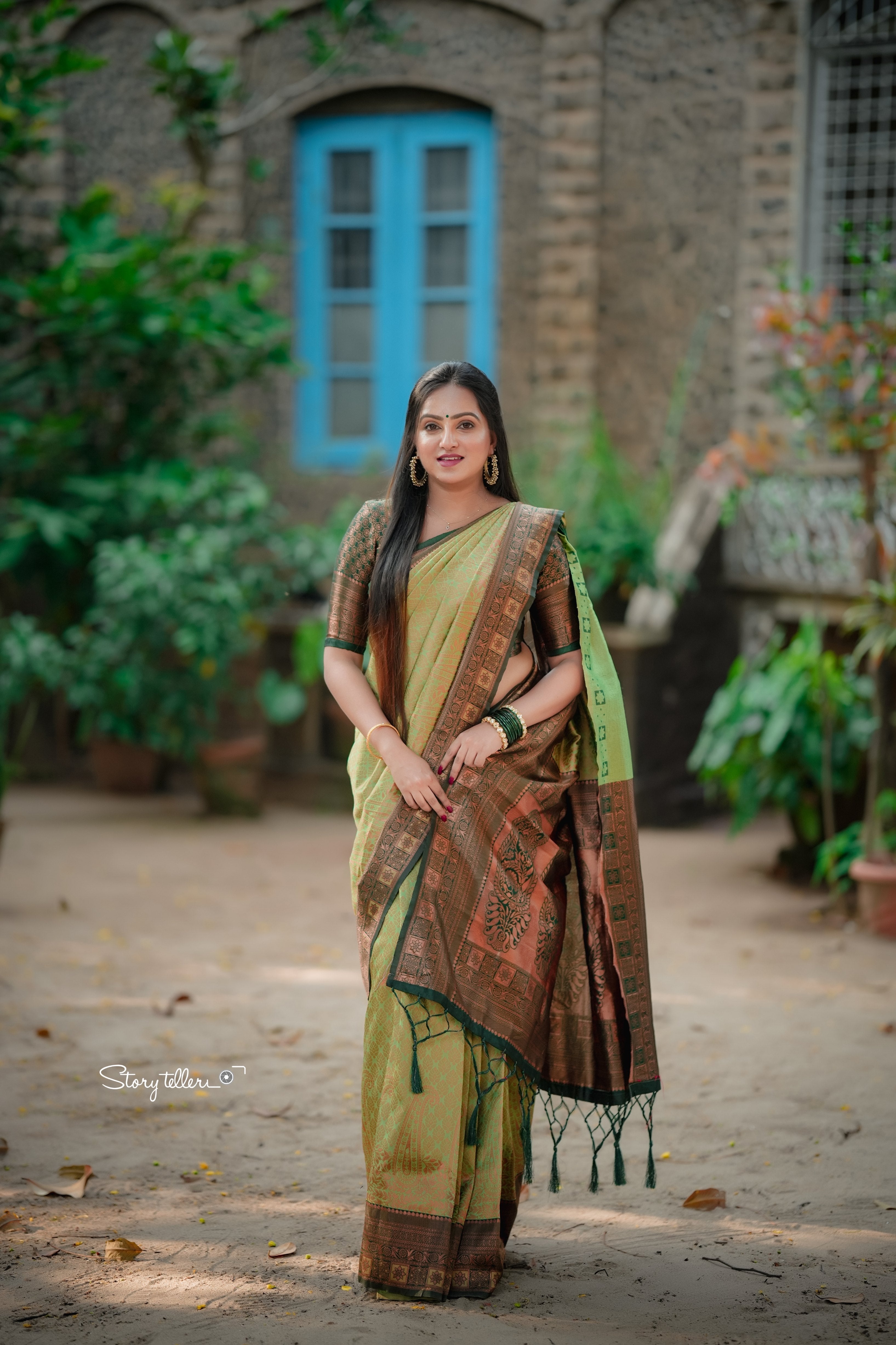 Melodious Green Soft Silk Saree With Impressive Blouse Piece