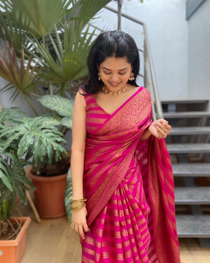 Exuberant Pink Soft Silk Saree With Prodigal Blouse Piece