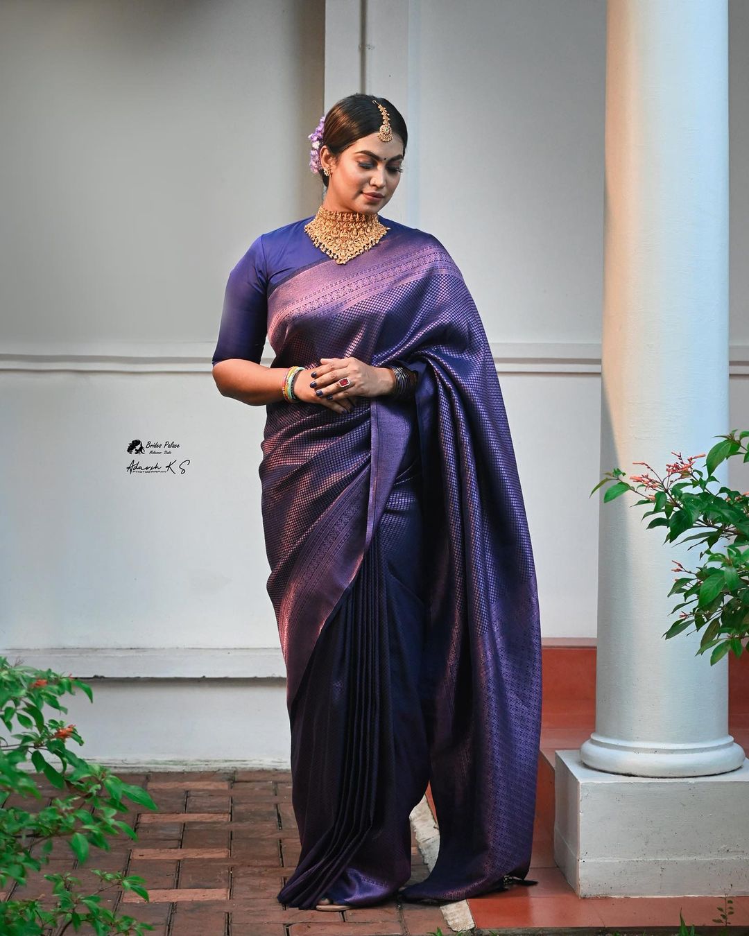 Skinny Blue Soft Silk Saree With Exuberant Blouse Piece