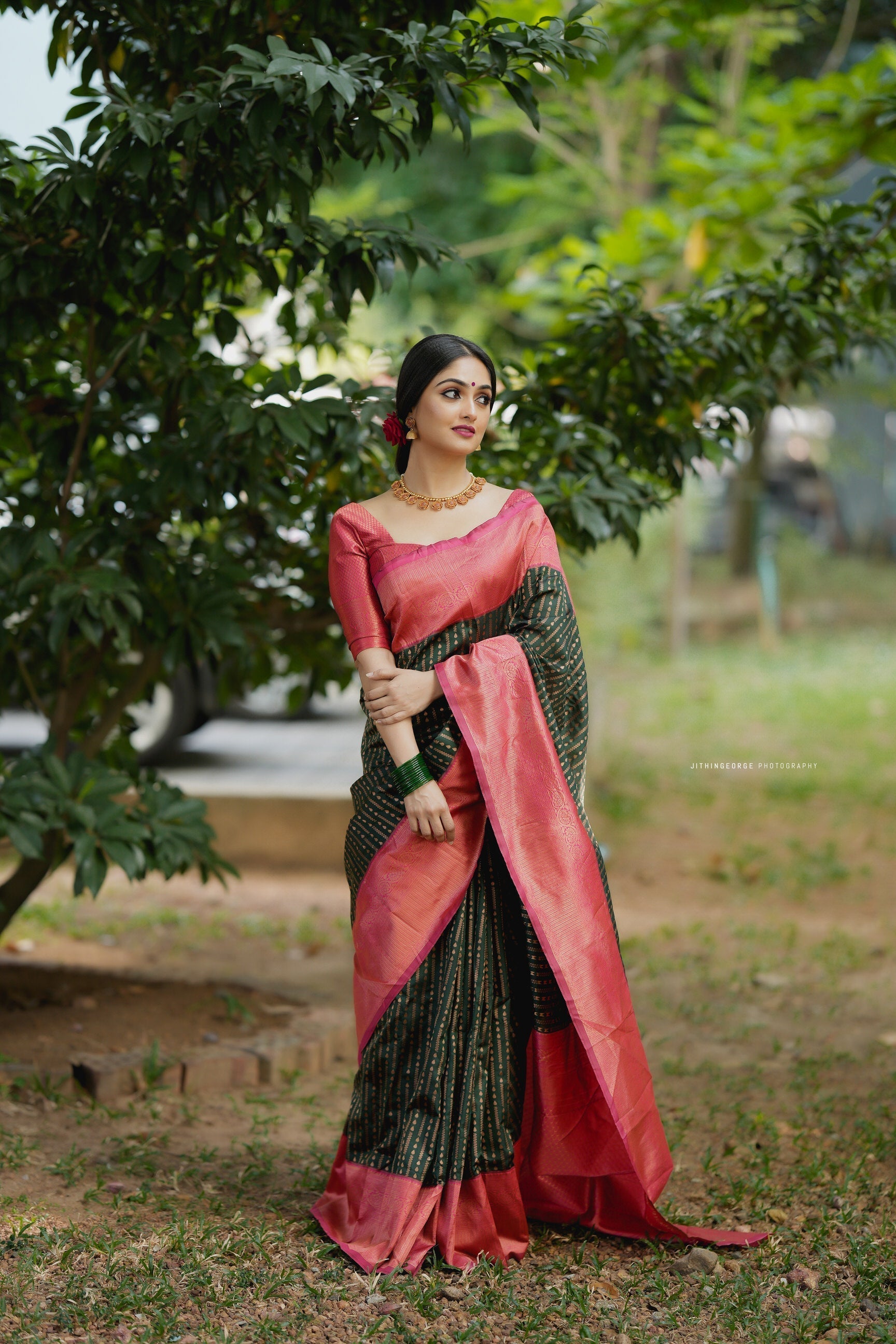 Sensational Green Soft Silk Saree With Energetic Blouse Piece