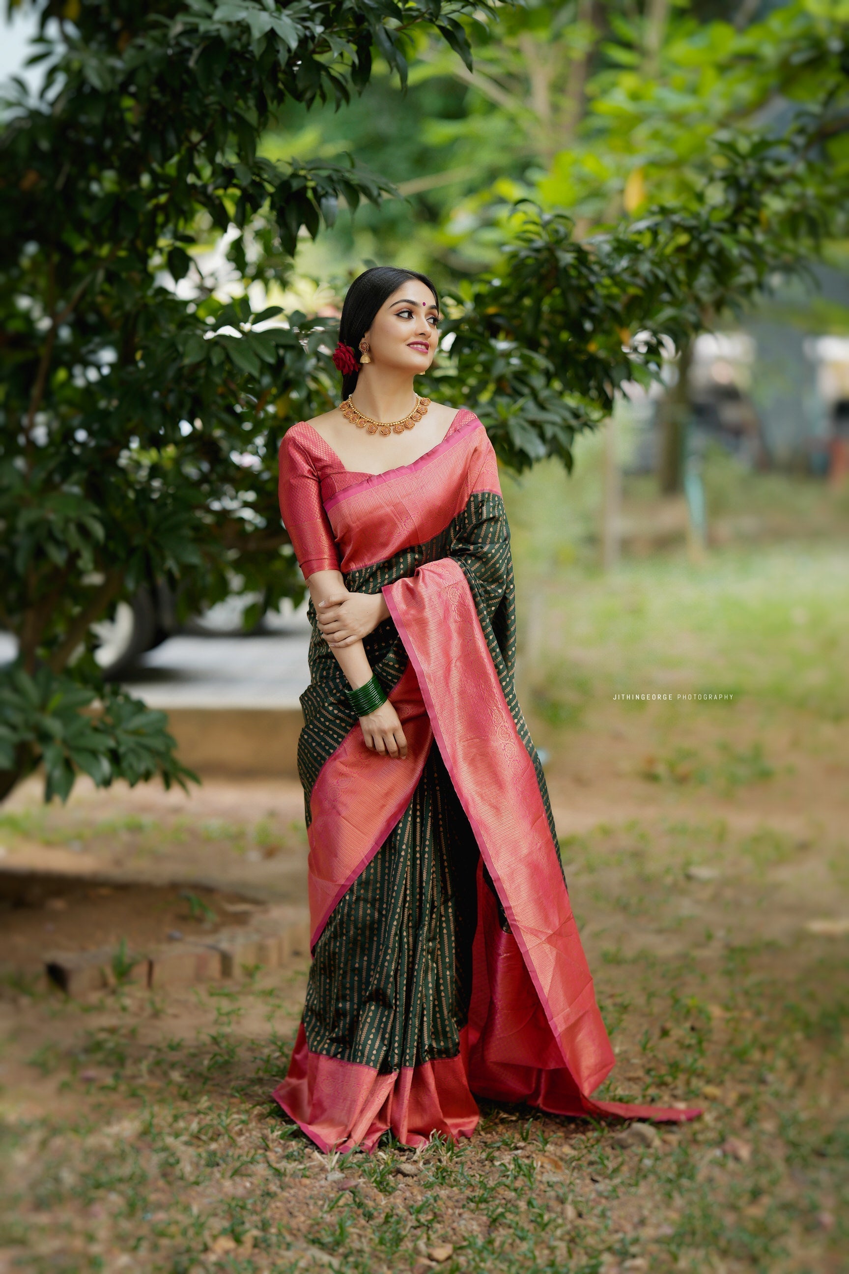 Sensational Green Soft Silk Saree With Energetic Blouse Piece