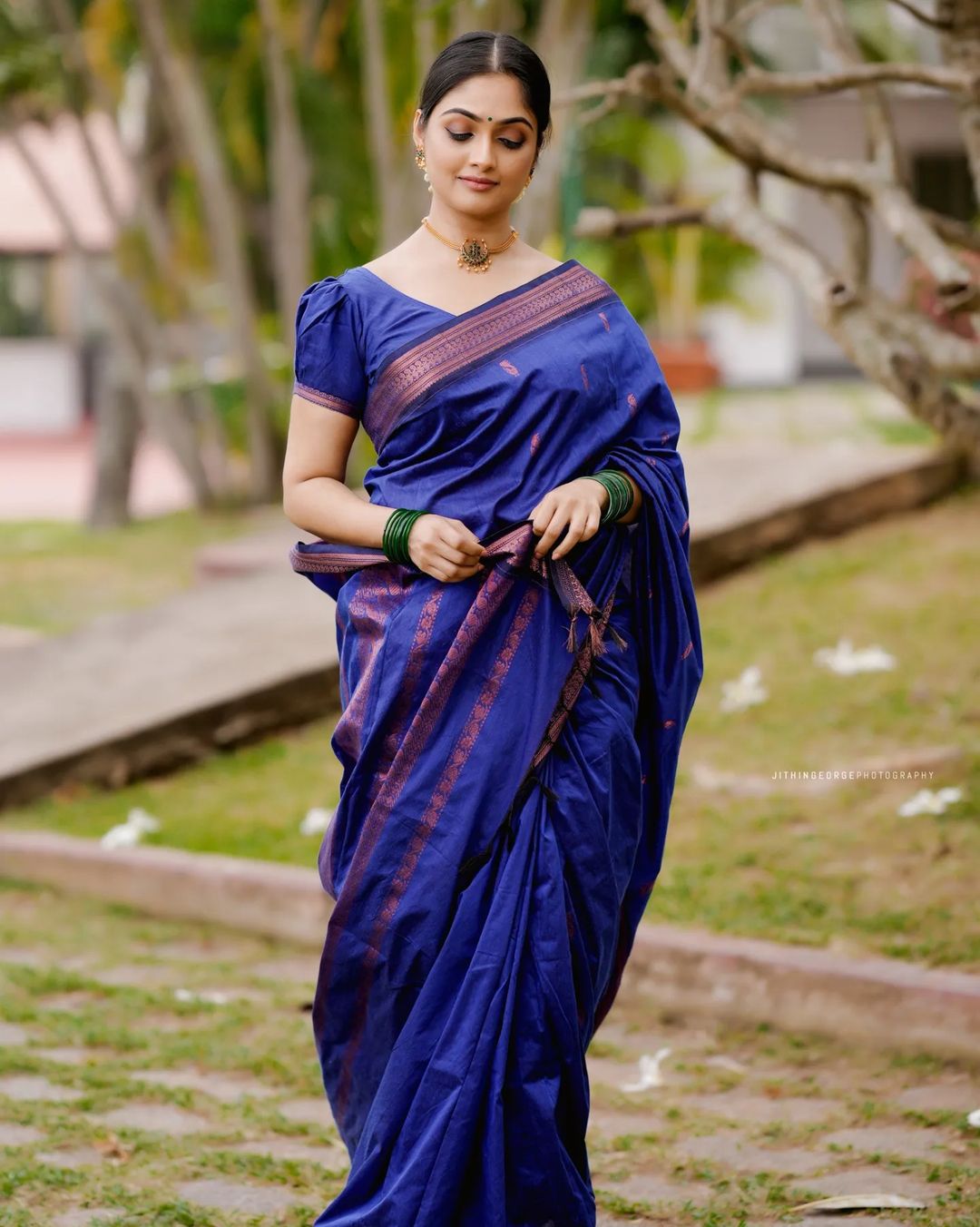 Fascinating Royal Blue Banarasi Silk Saree With Attractive Blouse Piece