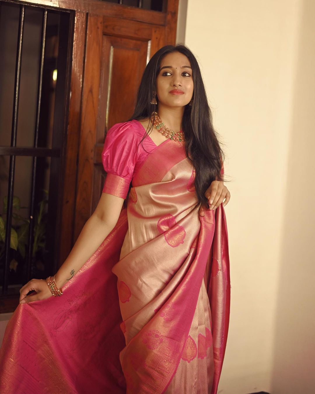Blissful Peach Soft Silk Saree With Fancifull Blouse Piece