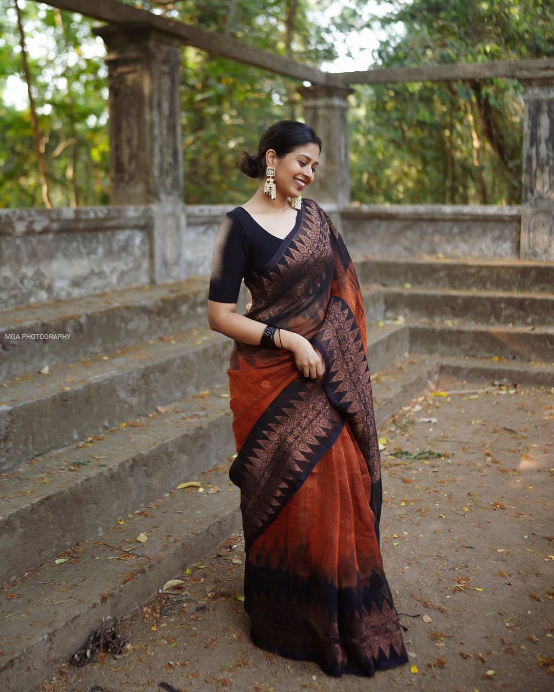 Scintilla Orange Organza Silk Saree With Fancifull Blouse Piece
