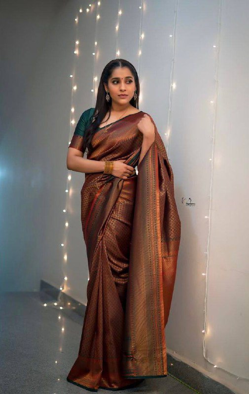Fantabulous Brown Soft Silk Saree With Lissome Blouse Piece