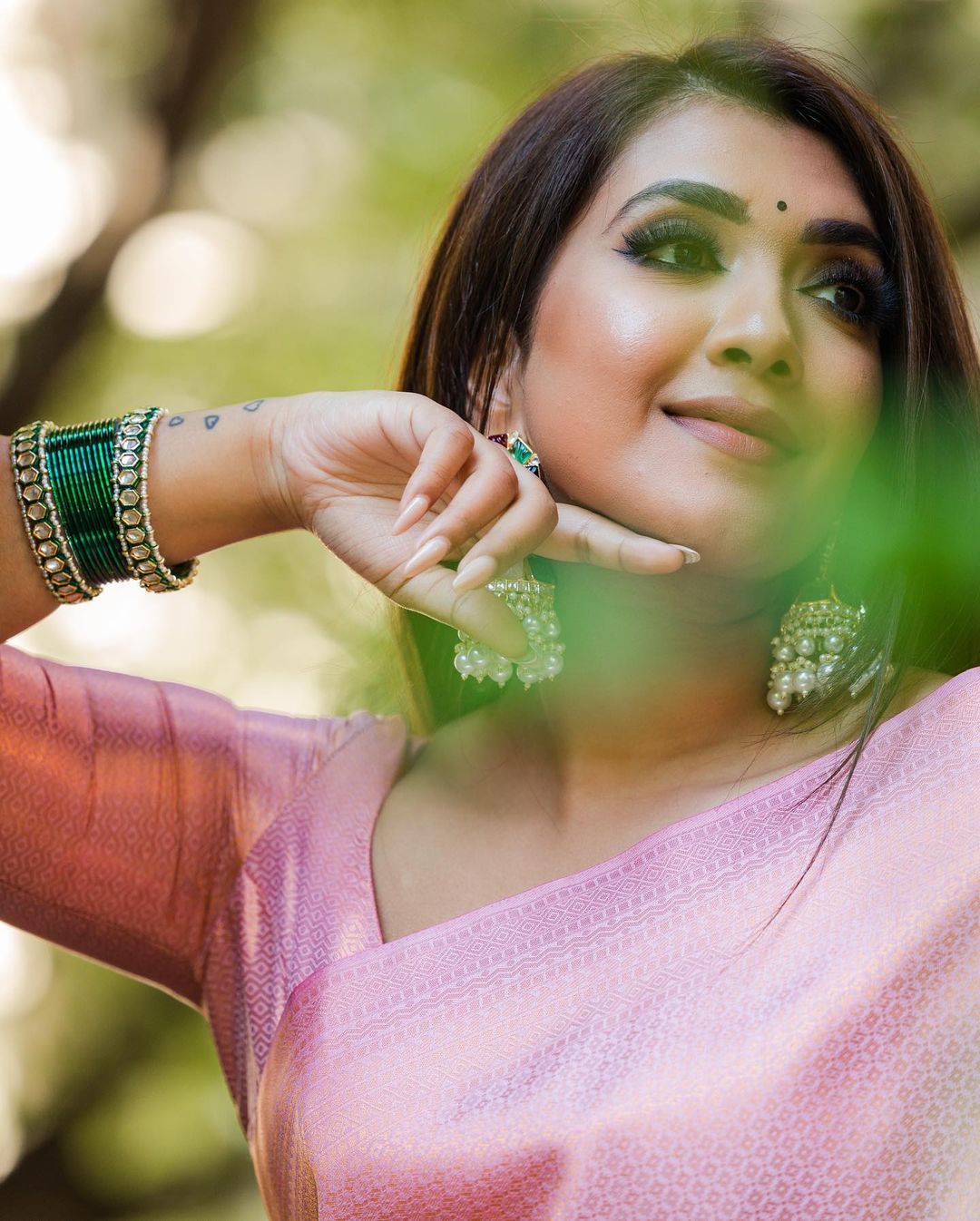 Dissemble Peach Soft Silk Saree With Epiphany Blouse Piece