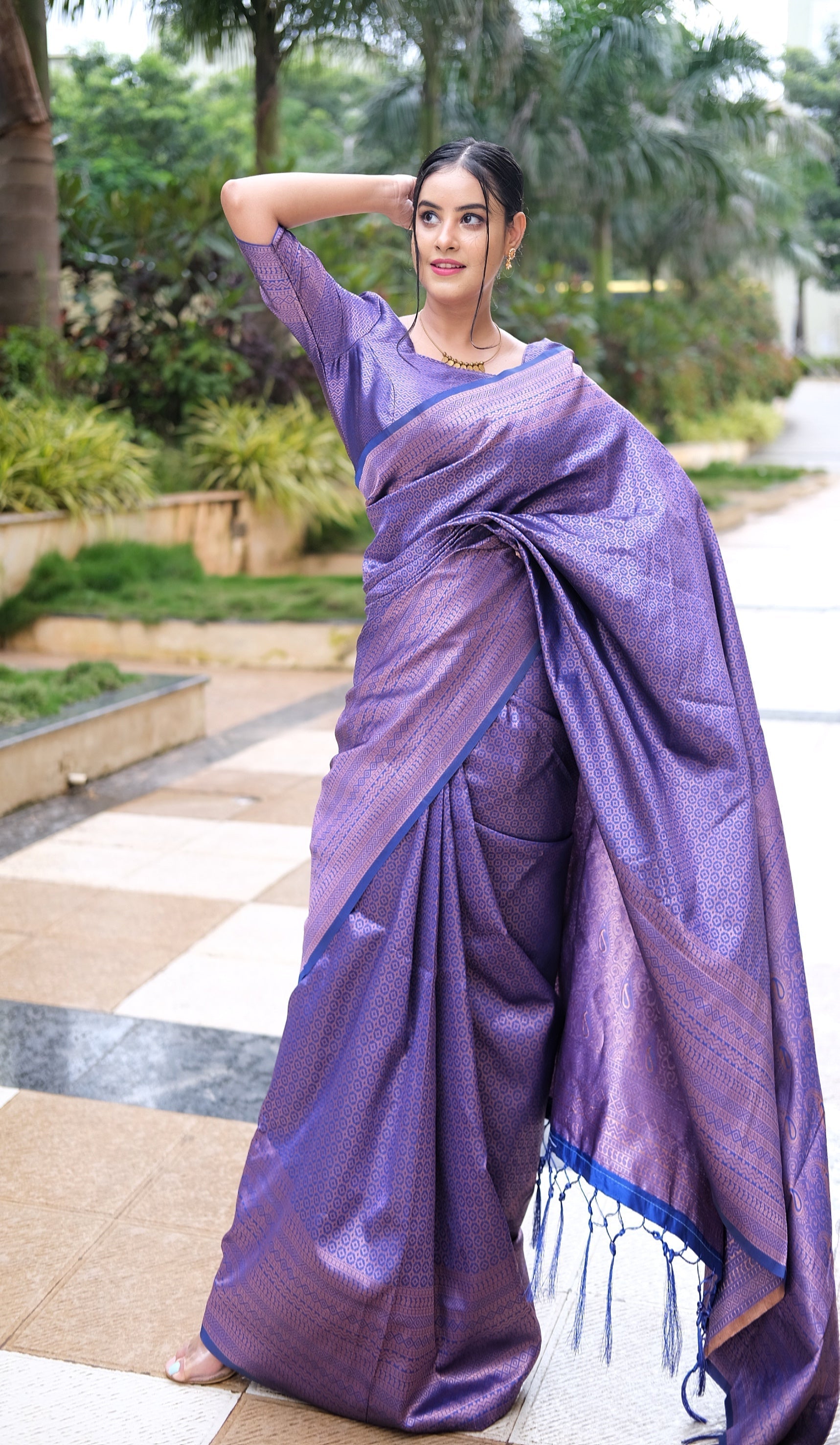 Tremendous Blue Soft Silk Saree With Supernal Blouse Piece