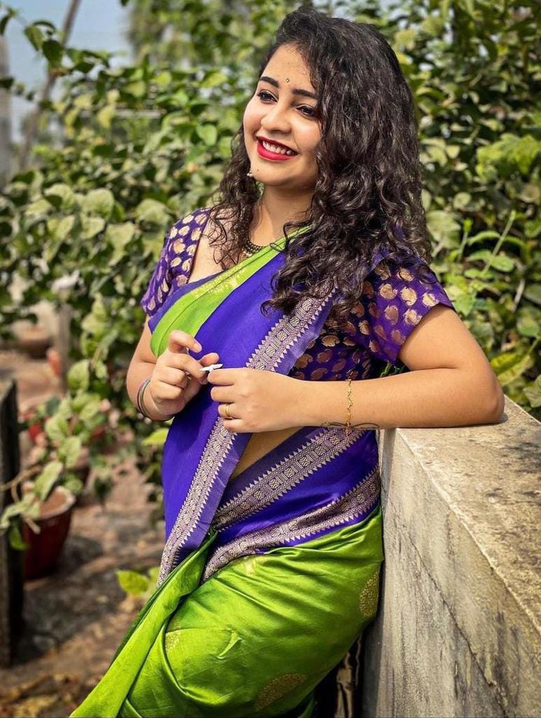 Adorable Mint Green Soft Silk Saree With Faultless Blouse Piece