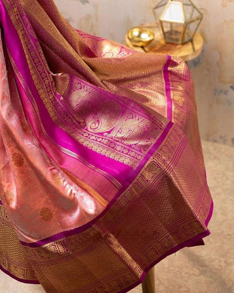 Exceptional Pink Banarasi Silk Saree With Classy Blouse Piece