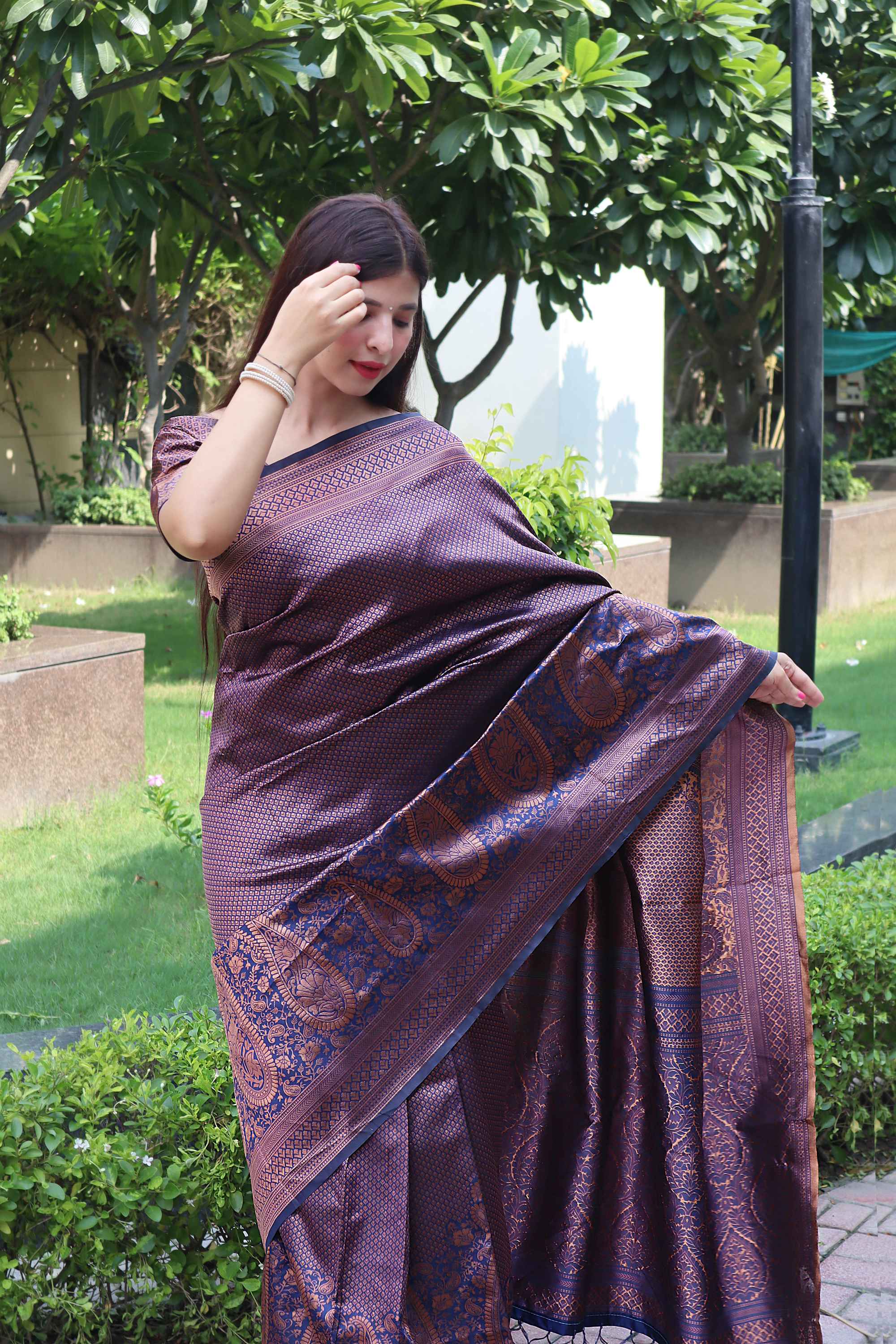 Dazzling Blue Soft Silk Saree With Miraculous Blouse Piece