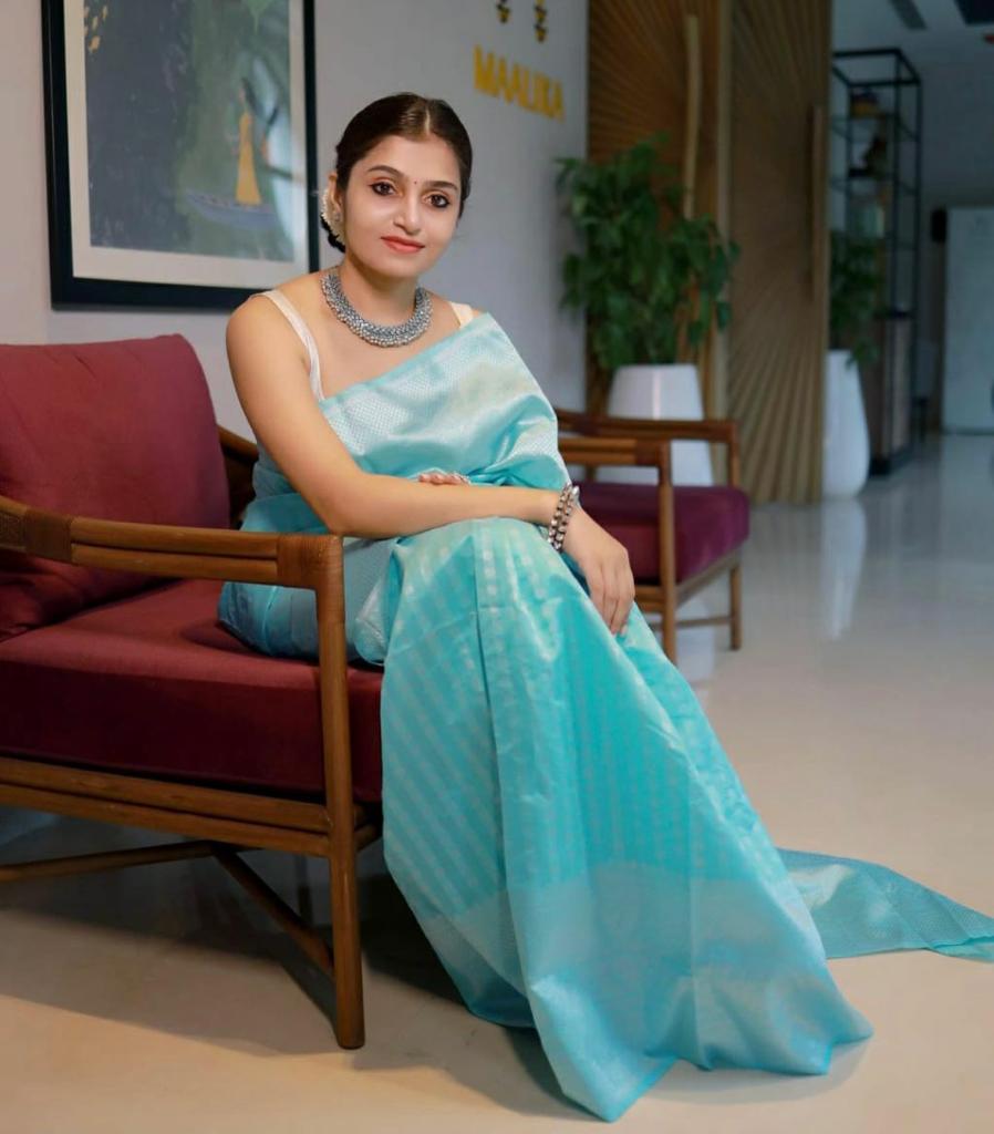 Elegant Firozi Soft Silk Saree With Outstanding Blouse