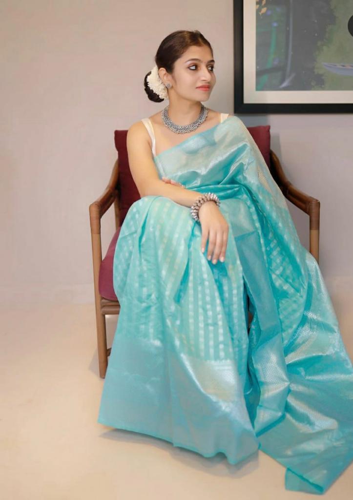 Elegant Firozi Soft Silk Saree With Outstanding Blouse