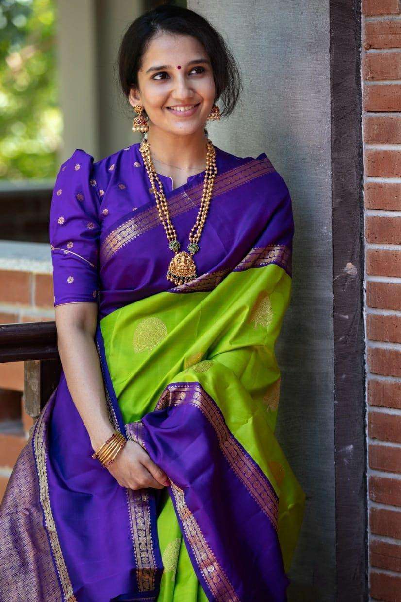 Adorable Mint Green Soft Silk Saree With Faultless Blouse Piece