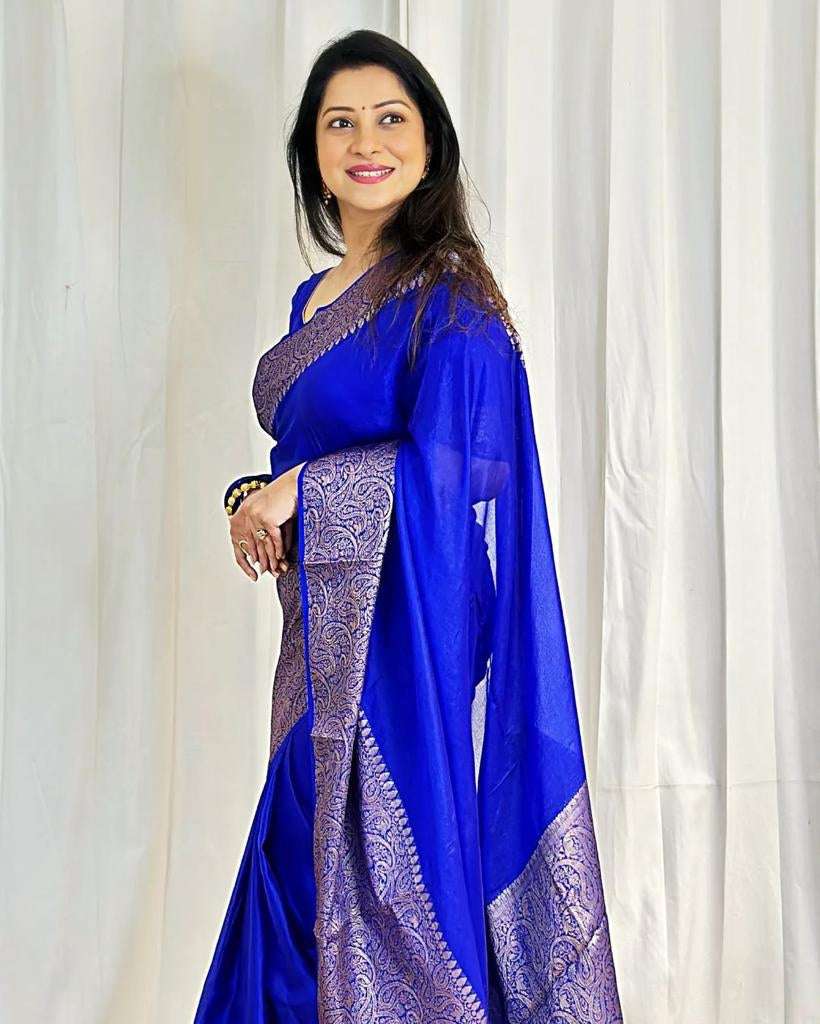 Bewitching Royal Blue Soft Silk Saree With Elegant Blouse Piece