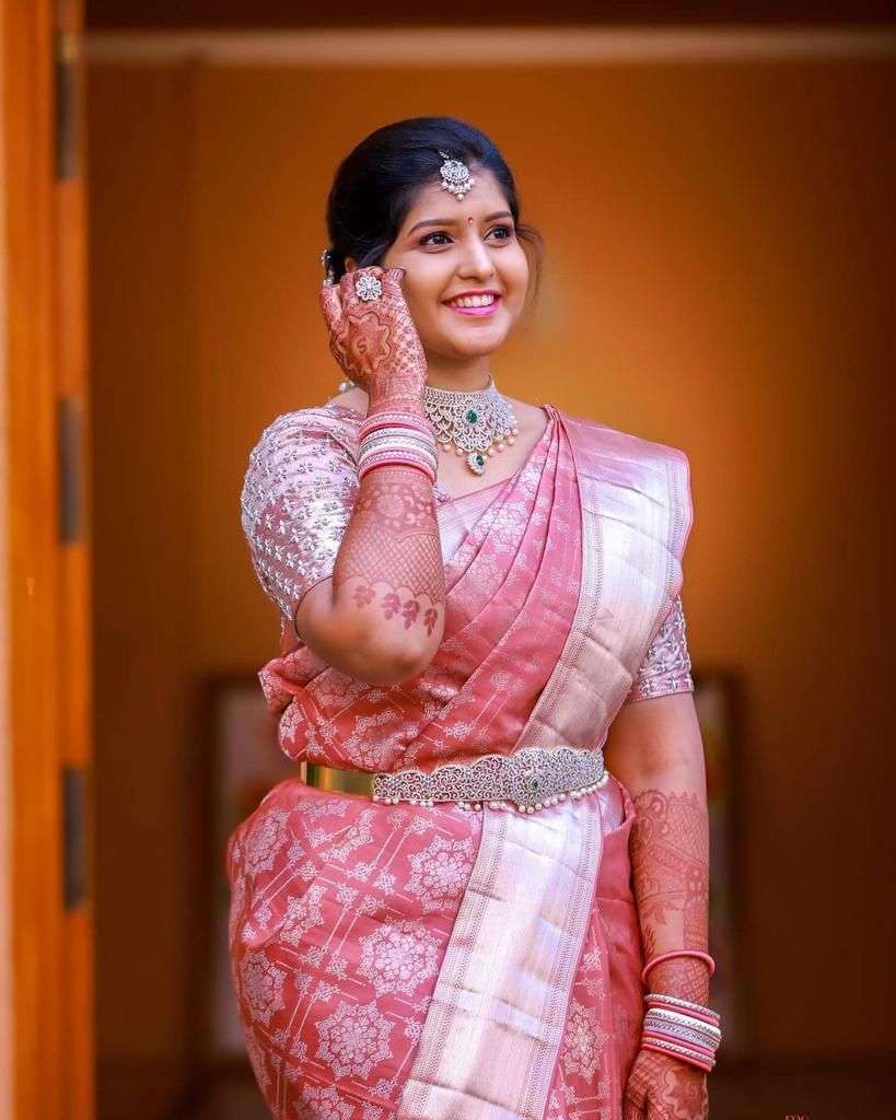 Stylish Pink Banarasi Silk Saree With Unreal Blouse Piece