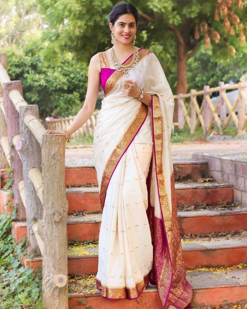 Captivating White Soft Silk Saree With Unique Blouse Piece