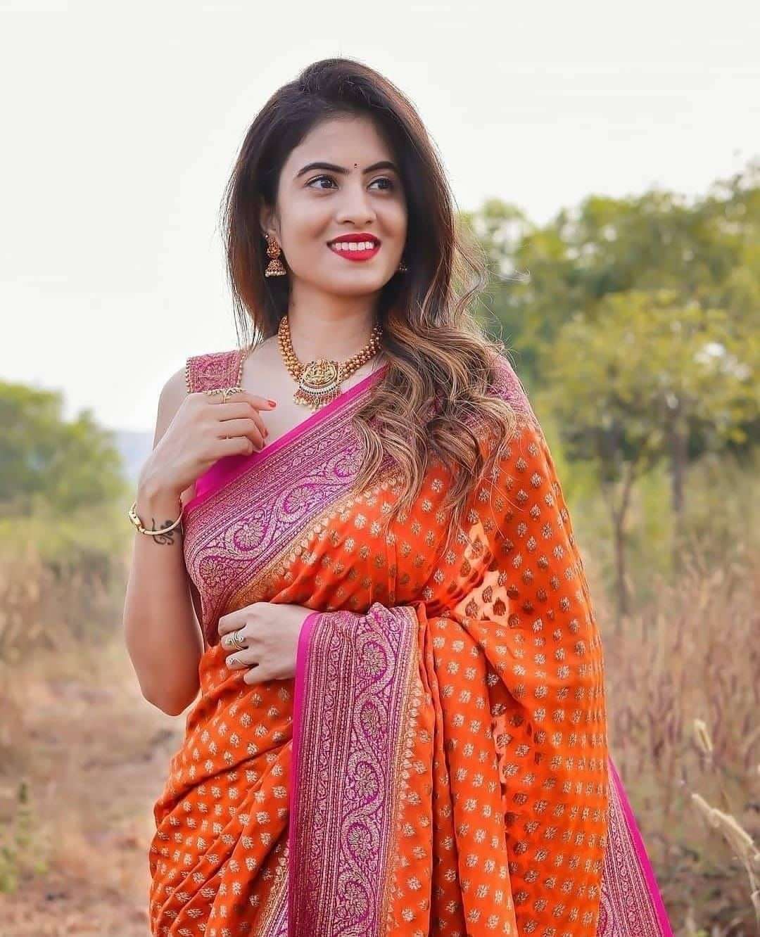 Graceful Orange Banarasi Silk Saree With Sophisticated Blouse Piece