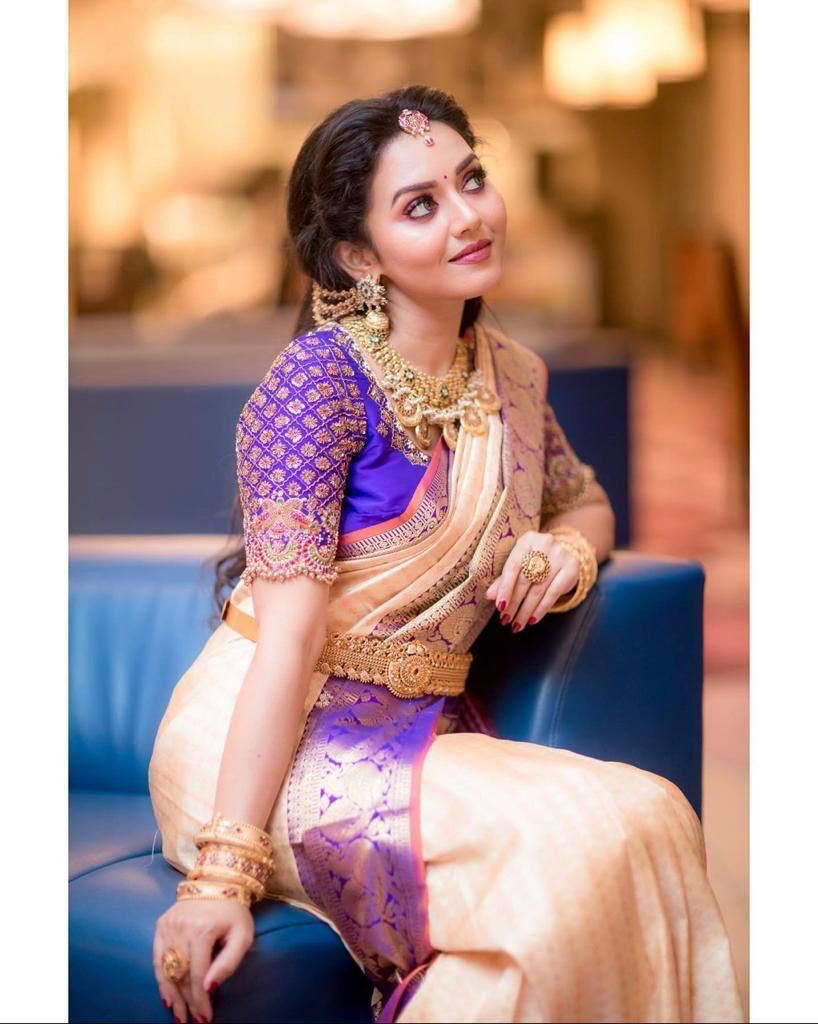 Angelic Peach Soft Silk Saree With Supernal Blouse Piece