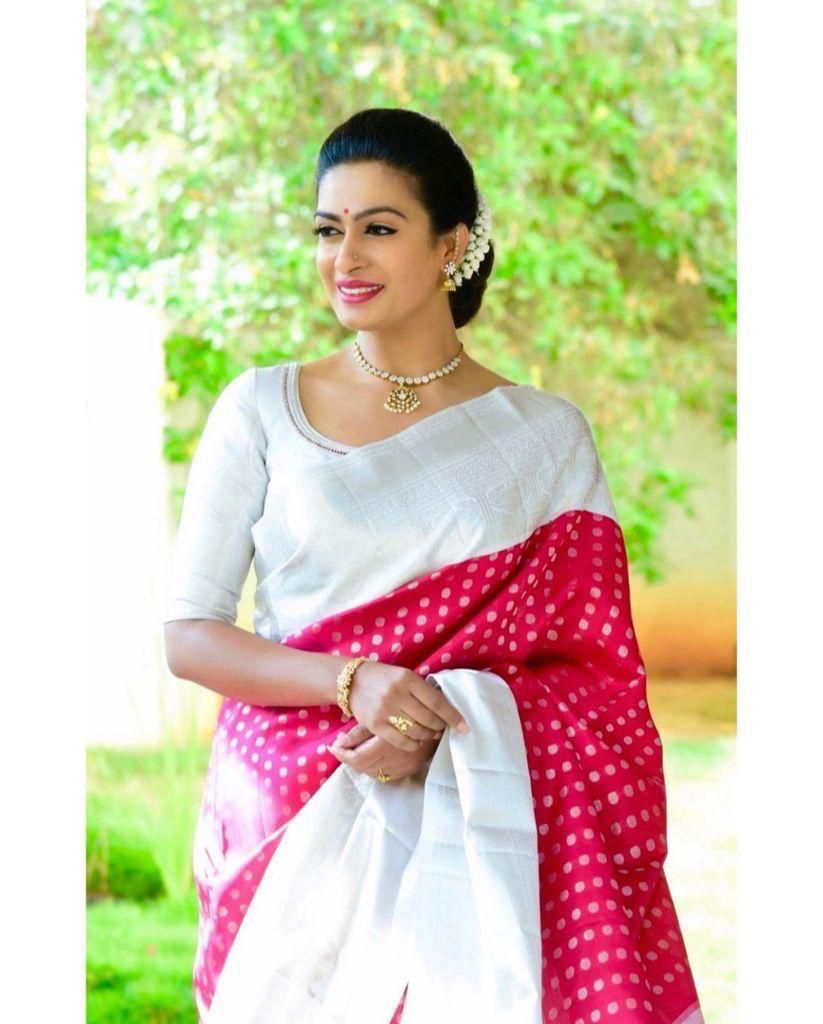 Precious Pink Soft Silk Saree With Lissome Blouse Piece