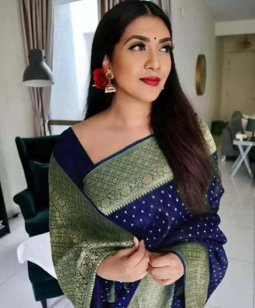 Tempting Blue Soft Silk Saree With Supernal Blouse Piece