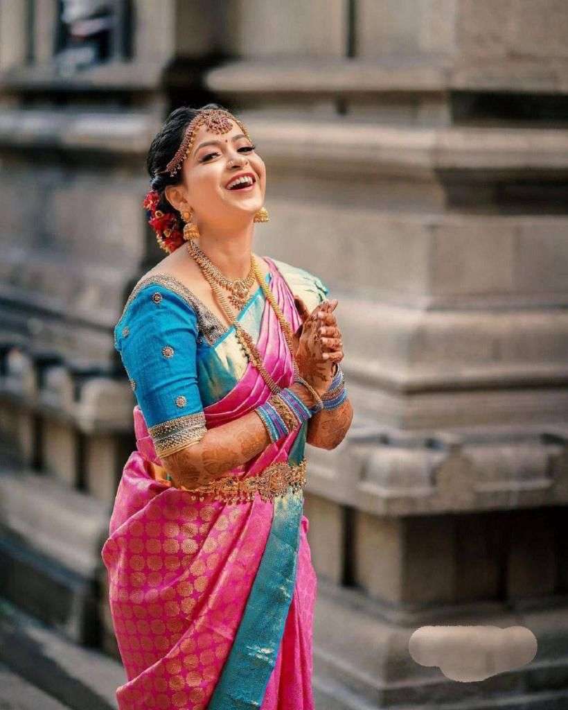 Marvellous Pink Banarasi Silk Saree With Gorgeous Blouse Piece