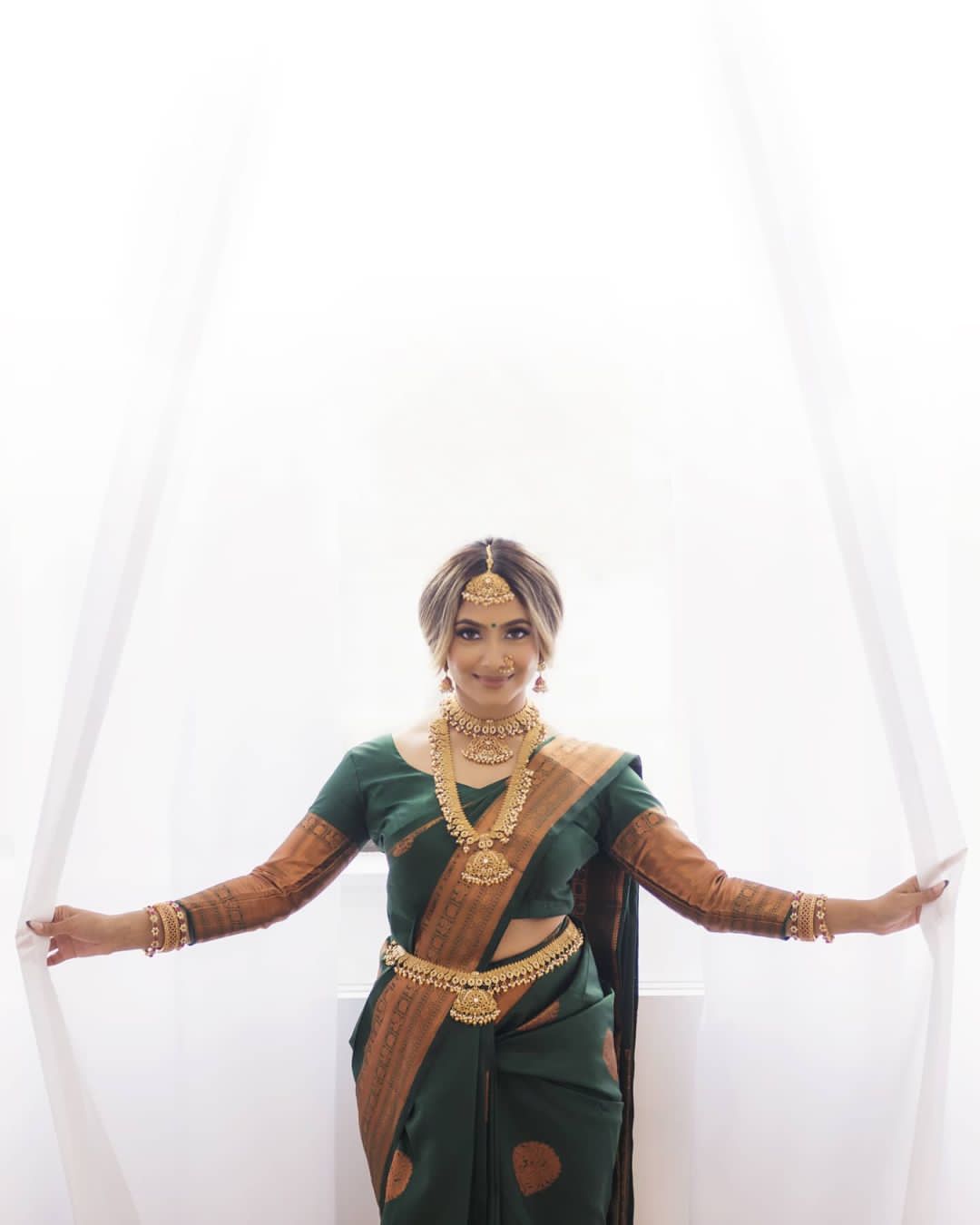 Glamorous Green Banarasi Silk Saree With Indelible Blouse Piece