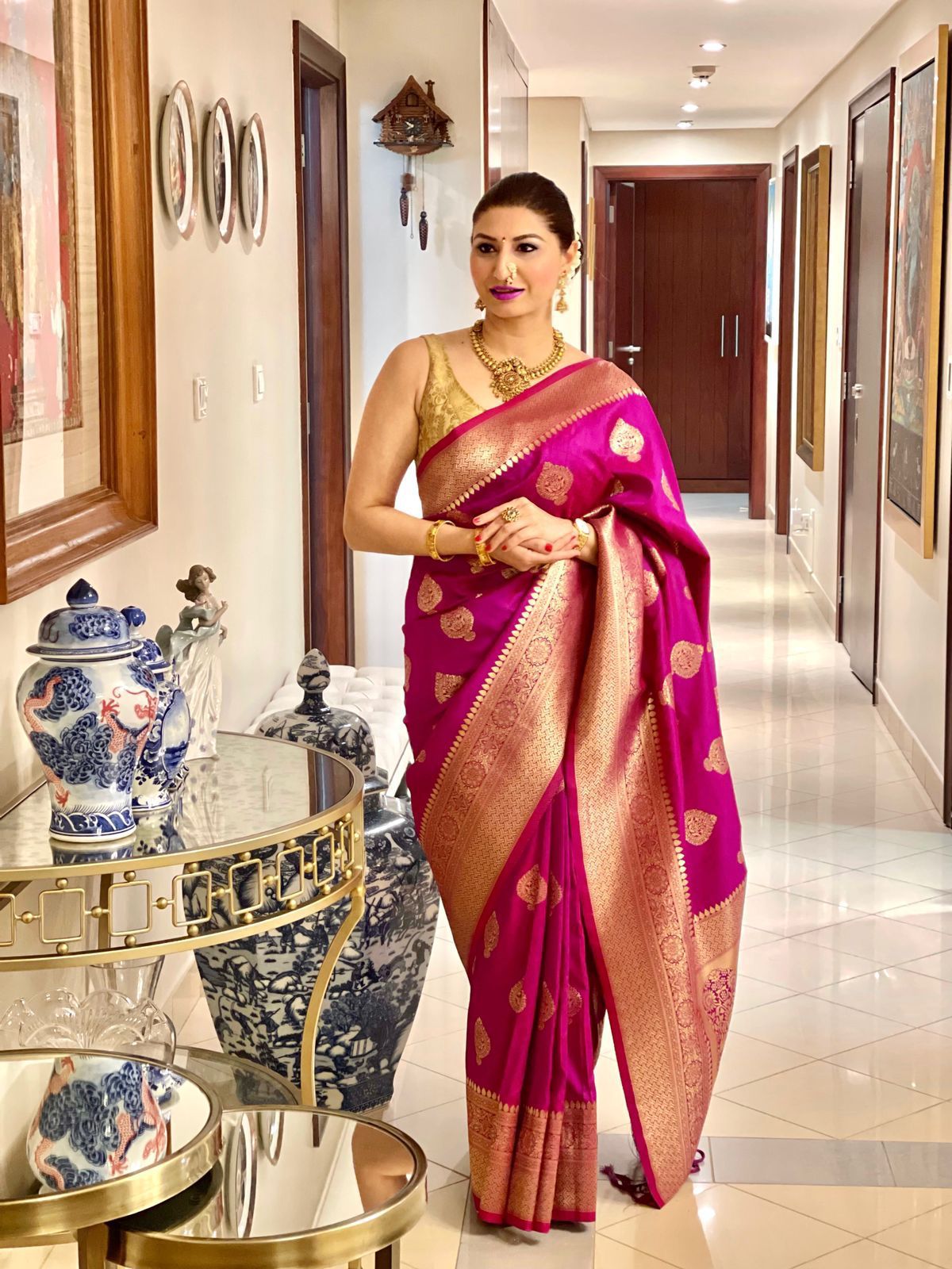 Gratifying Pink Banarasi Silk Saree With Pleasurable Blouse Piece