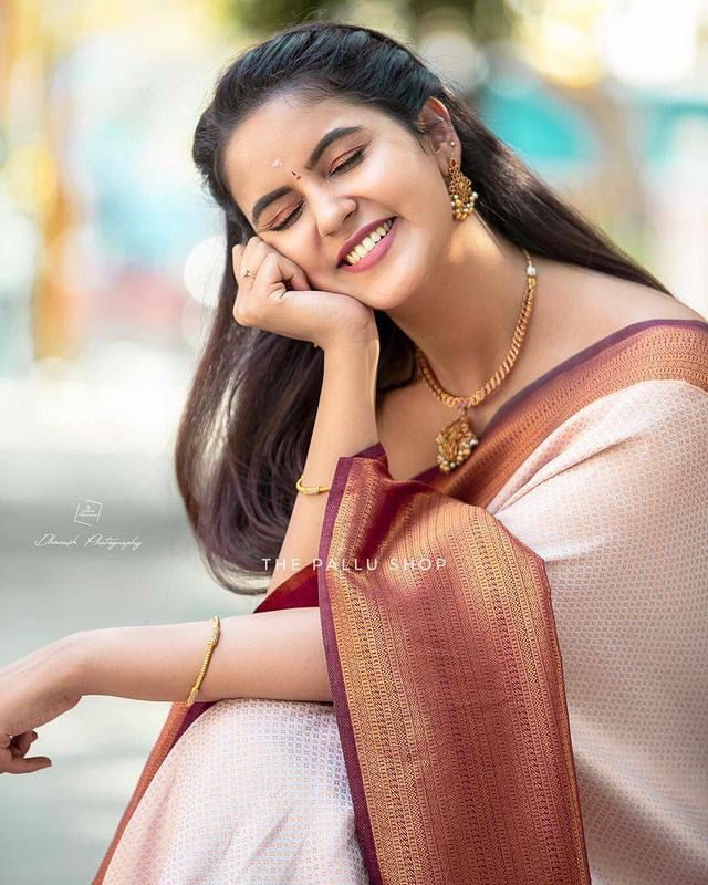 Sparkling Beige Soft Silk Saree With Unique Blouse Piece