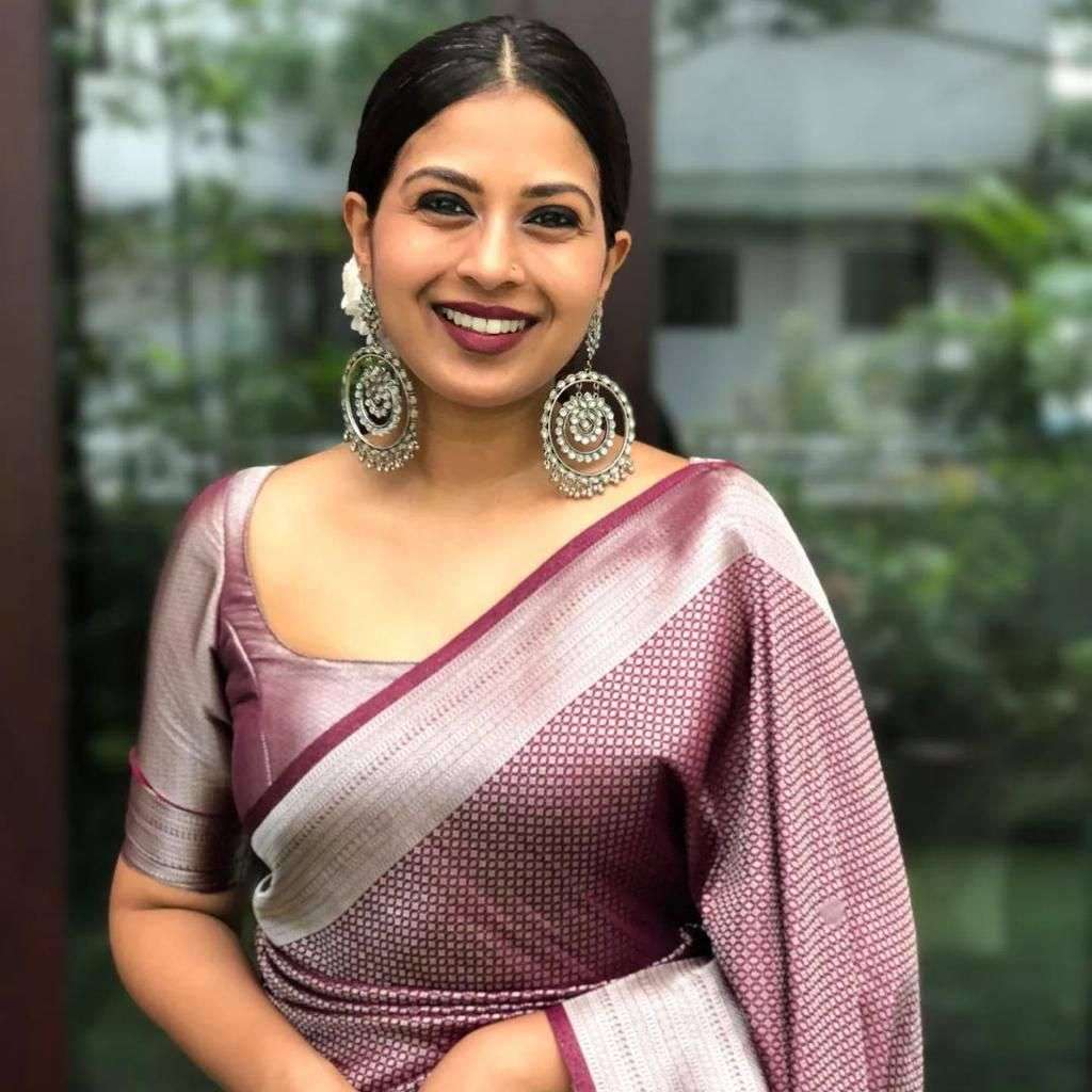 Regal Brown Soft Silk Saree With Propinquity Blouse Piece