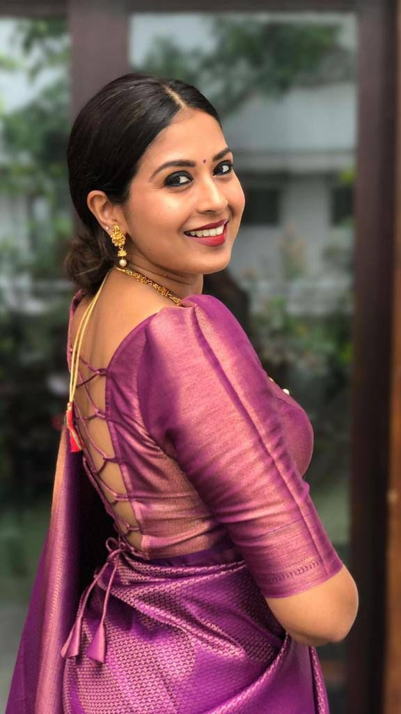 Sumptuous Purple Soft Silk Saree With Effervescent Blouse Piece