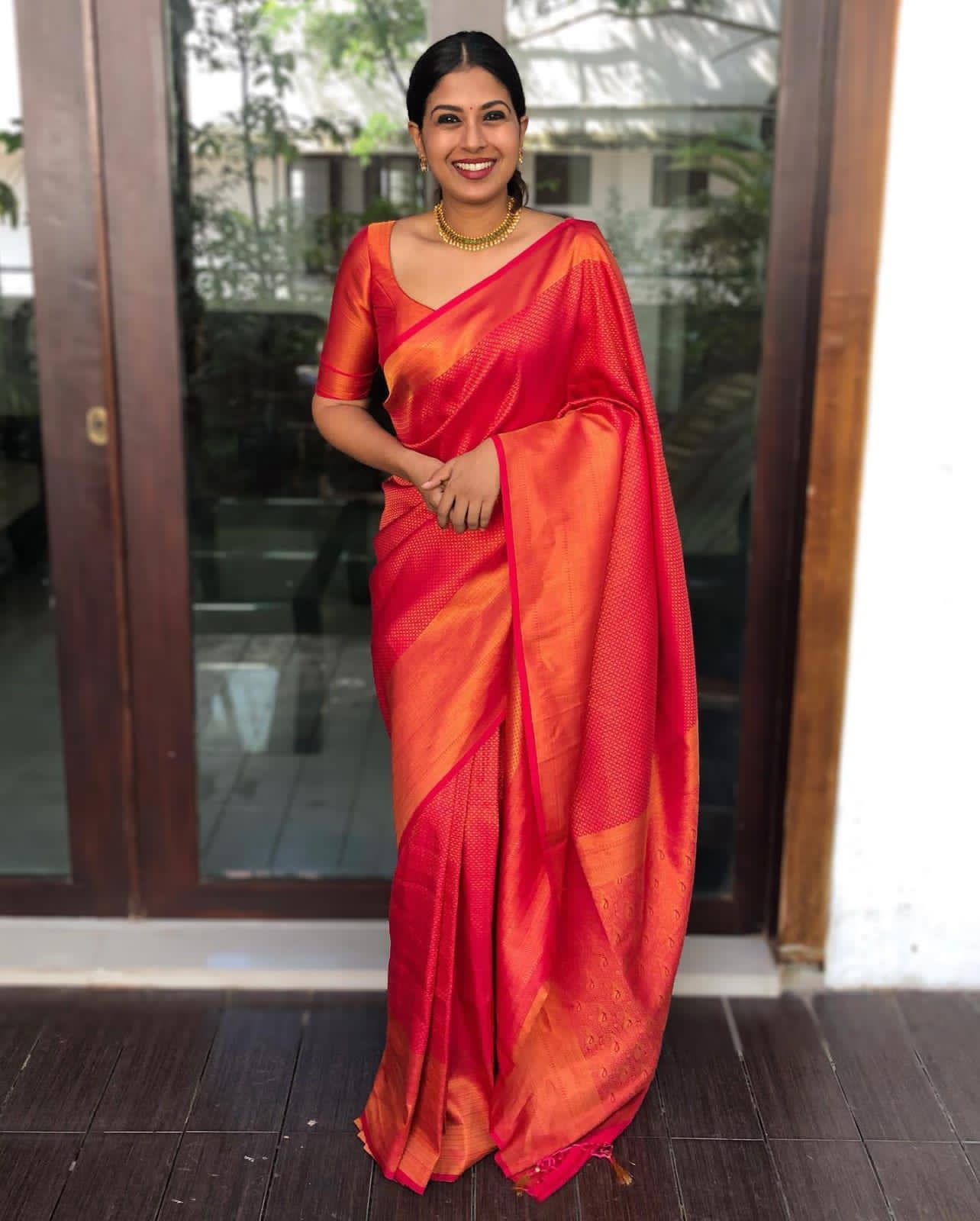 Deluxe Pink Soft Silk Saree With Nemesis Blouse Piece