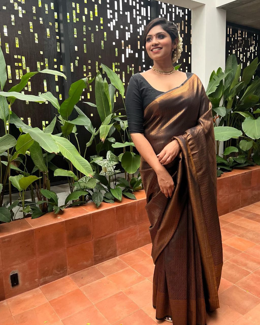 Ethereal Black Soft Silk Saree With Breathtaking Blouse Piece