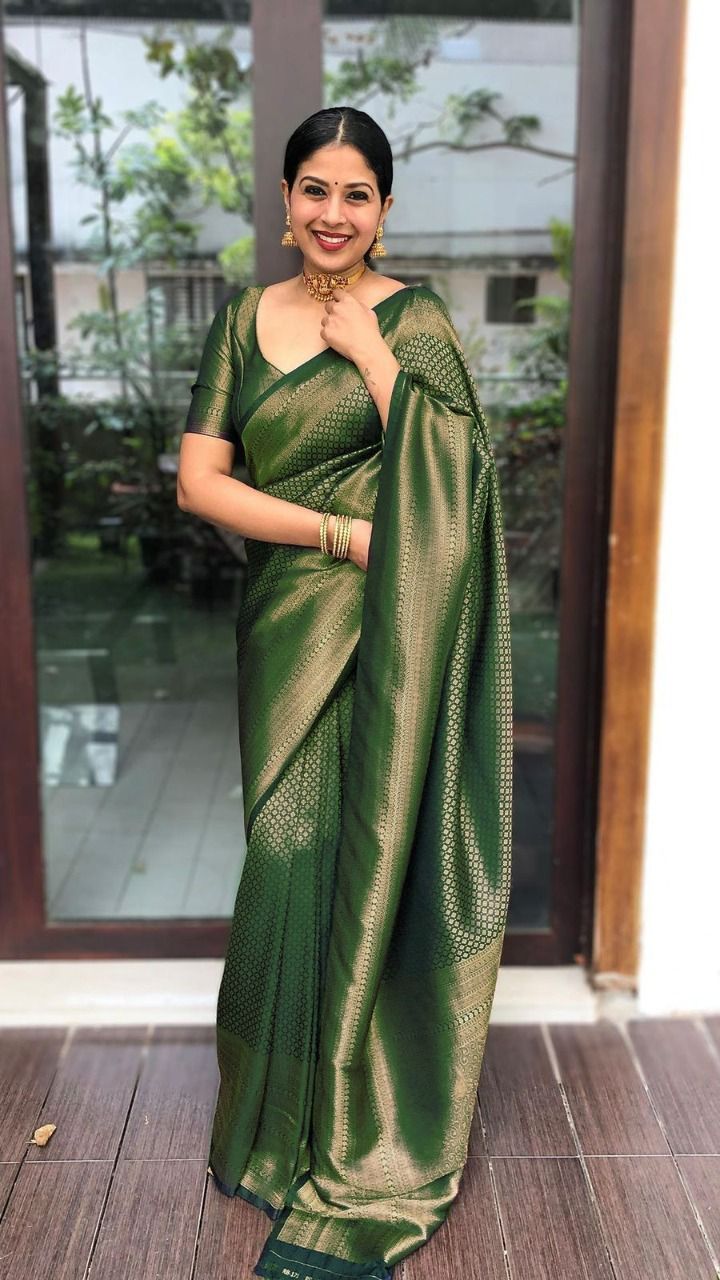 Glorious Green Soft Silk Saree With Joyful Blouse Piece