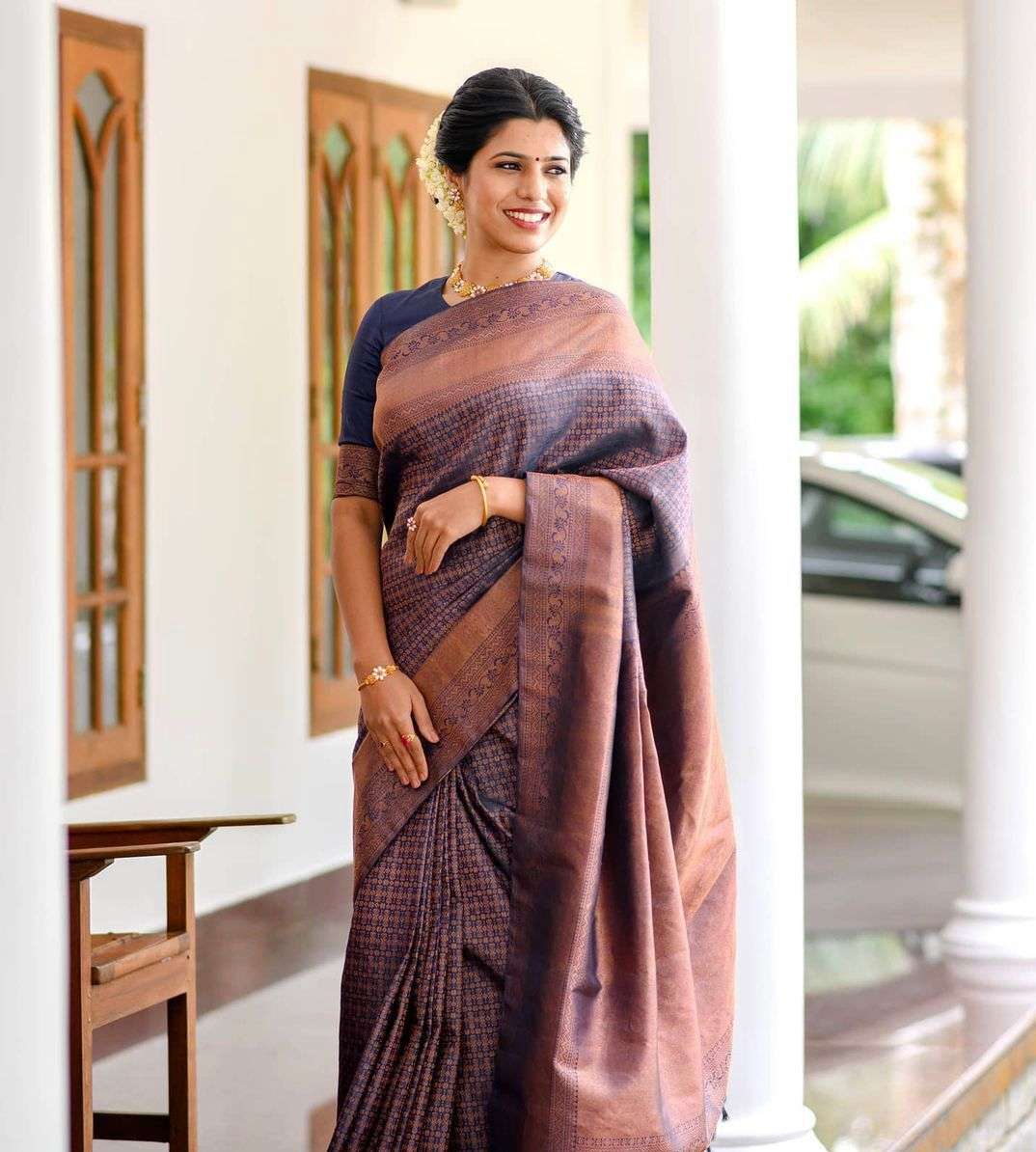 Tasteful Blue Soft Silk Saree With Classy Blouse Piece
