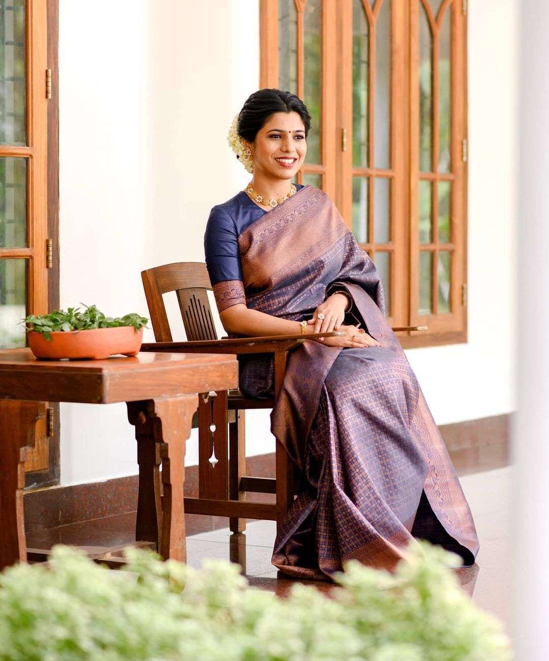 Tasteful Blue Soft Silk Saree With Classy Blouse Piece