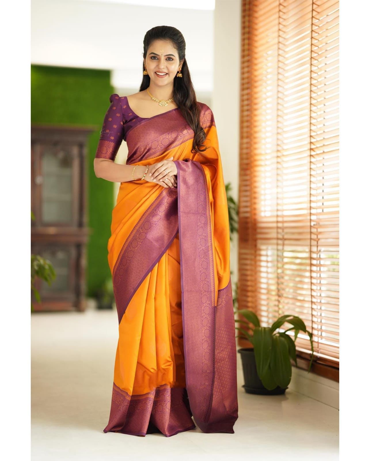 Mesmerising Yellow Banarasi Silk Saree With Wonderful Blouse Piece