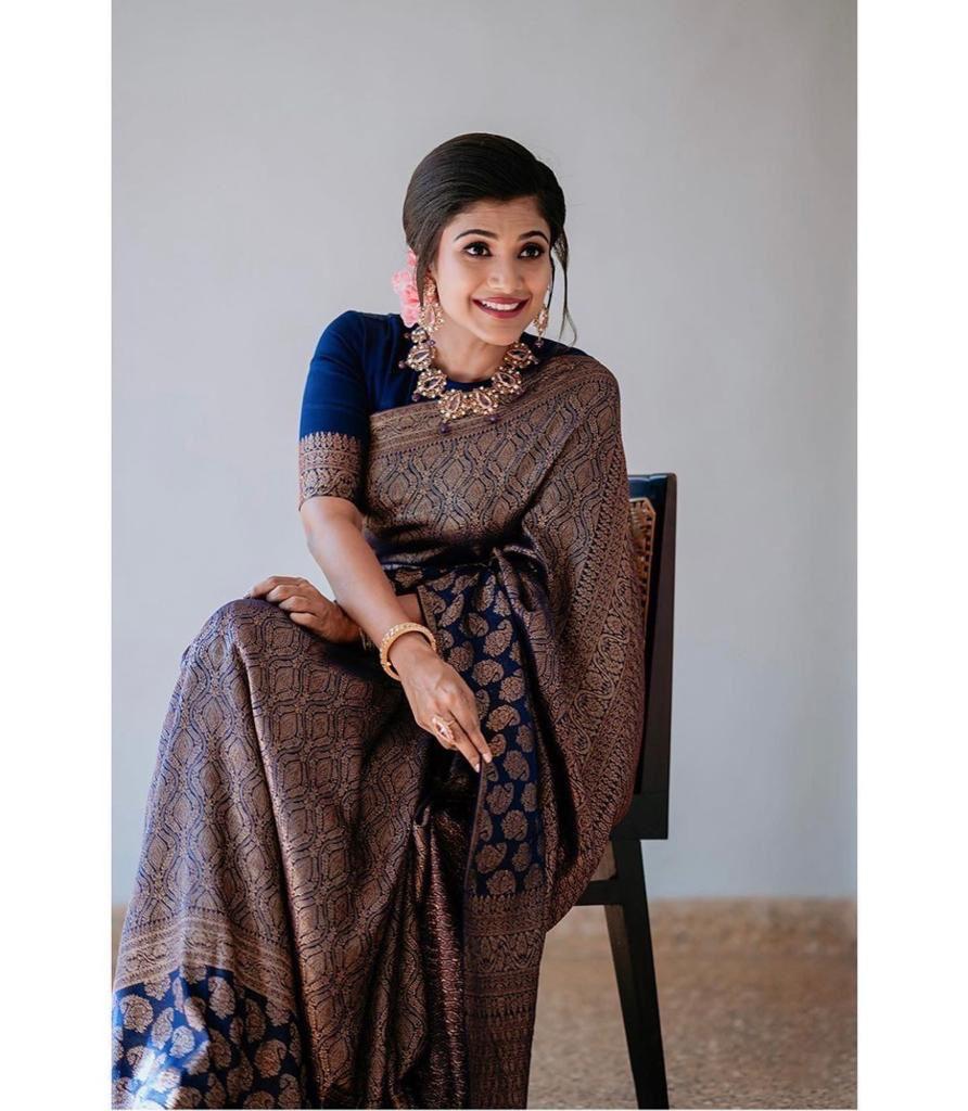Improbable Navy Blue Banarasi Silk Saree With Stylish Blouse Piece
