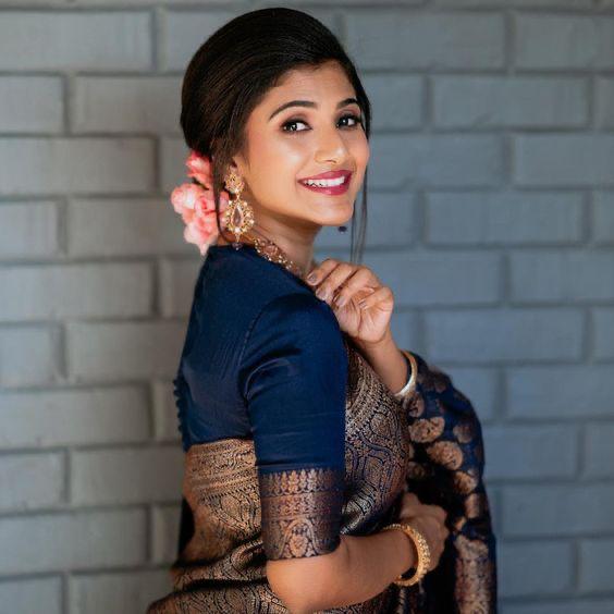 Improbable Navy Blue Banarasi Silk Saree With Stylish Blouse Piece