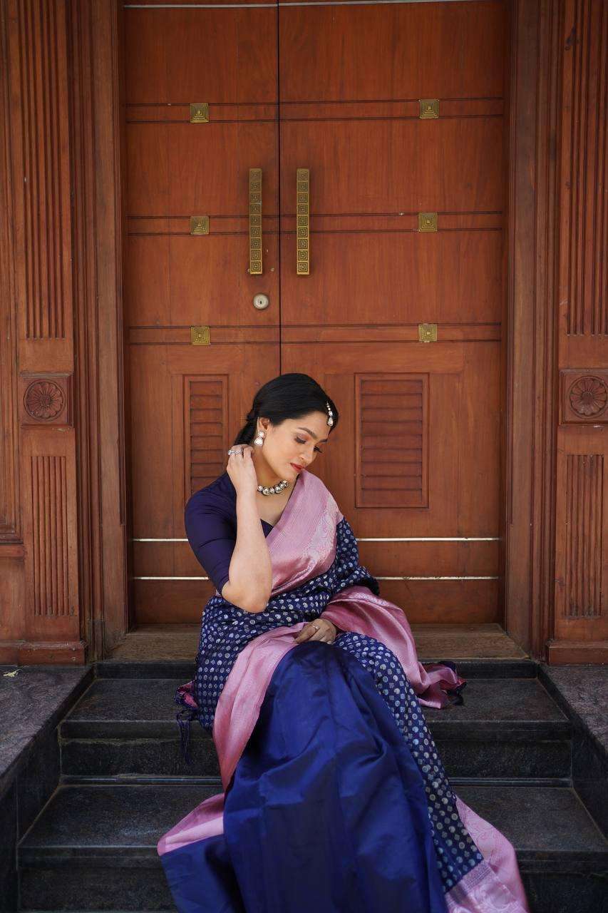 Wonderous Blue Soft Silk Saree With Amazing Blouse Piece
