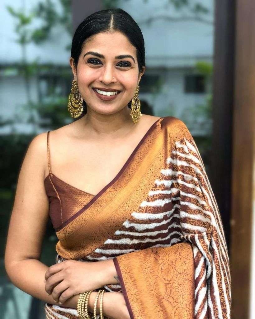 Ethereal Brown Soft Silk Saree With Spectacular Blouse Piece